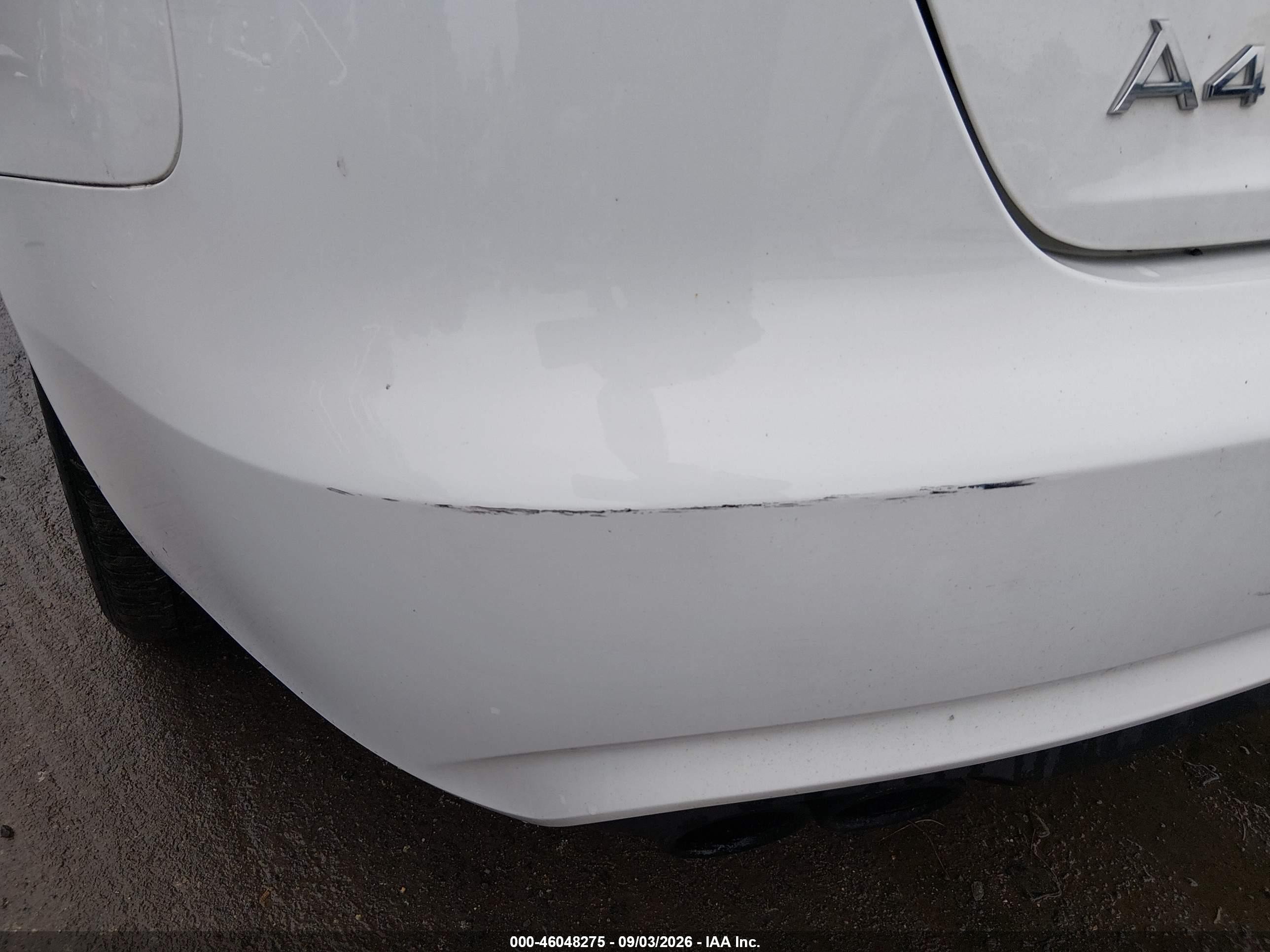2013 Audi A4 2.0t Premium White vin: WAUBFAFL3DN020991
