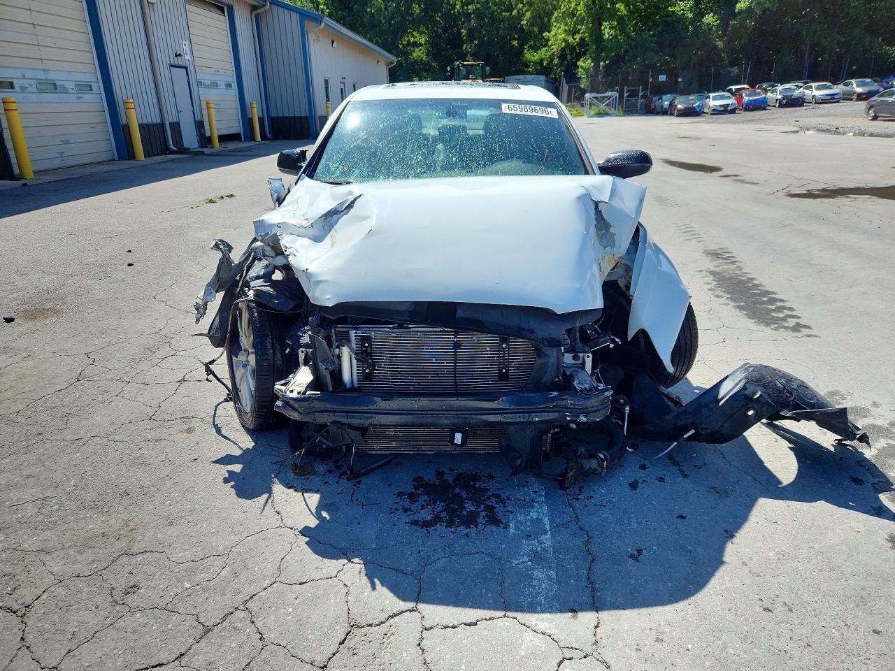 2013 Audi A4 Premium White vin: WAUBFAFL3DN047298
