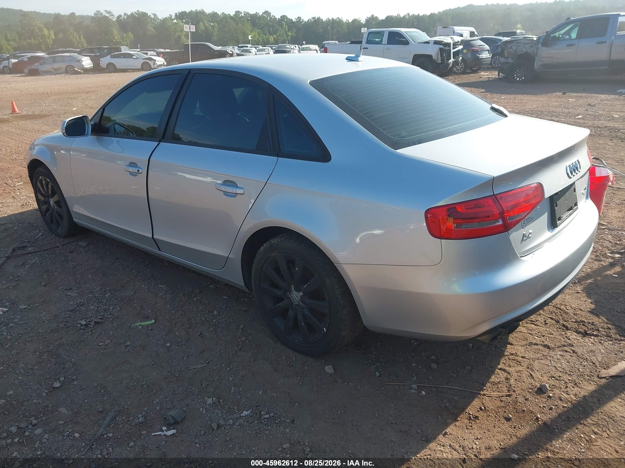 2014 Audi A4 2.0t Premium Silver vin: WAUBFAFL3EN027540