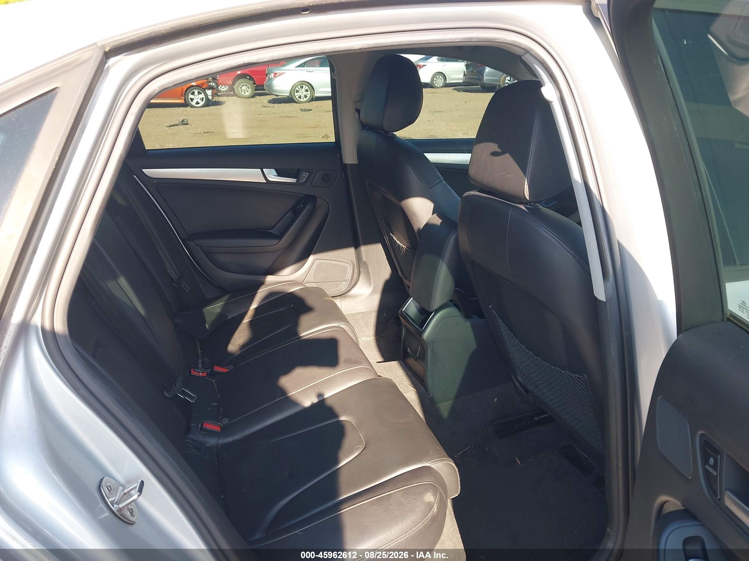 2014 Audi A4 2.0t Premium Silver vin: WAUBFAFL3EN027540