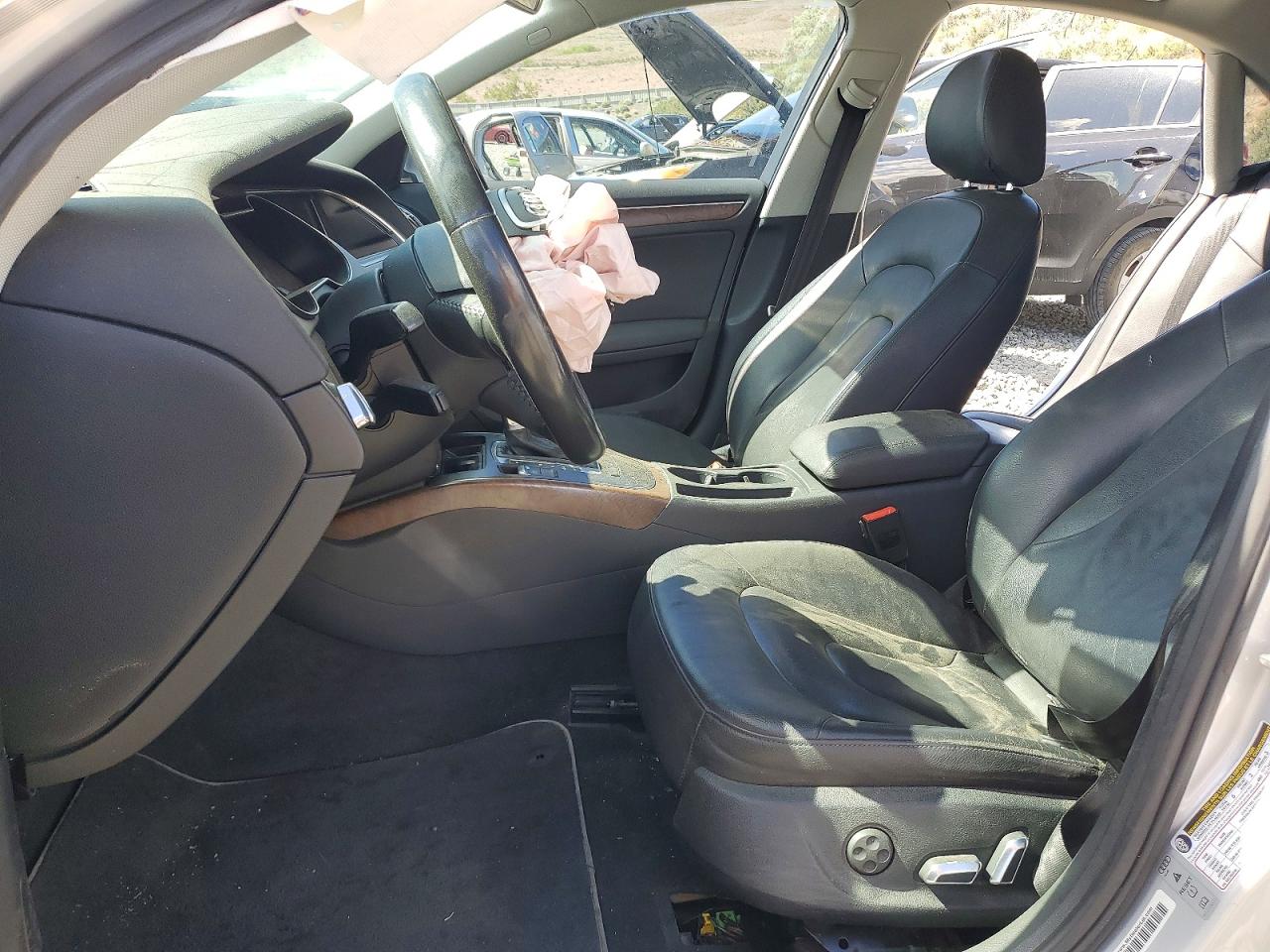 2014 Audi A4 Premium Silver vin: WAUBFAFL3EN029322