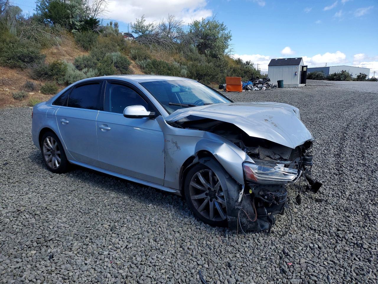 2014 Audi A4 Premium Silver vin: WAUBFAFL3EN029322