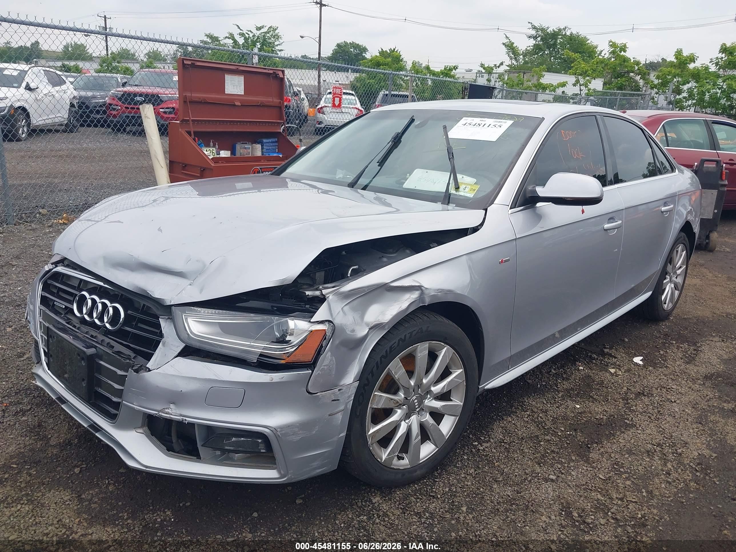 2015 Audi A4 2.0t Premium Silver vin: WAUBFAFL3FN038006