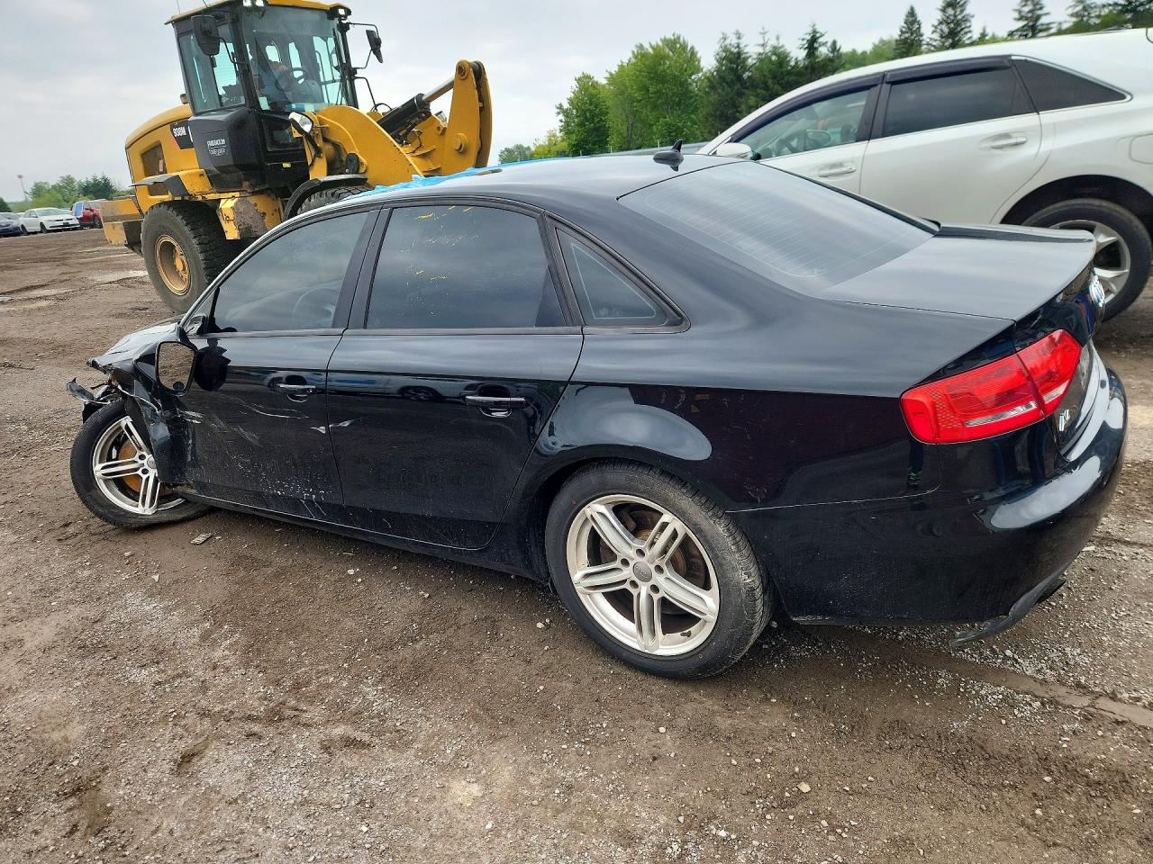 2010 Audi A4 Premium Black vin: WAUBFAFL4AN016573