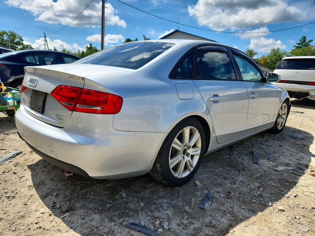 2011 Audi A4 Premium Gray vin: WAUBFAFL4BN031155