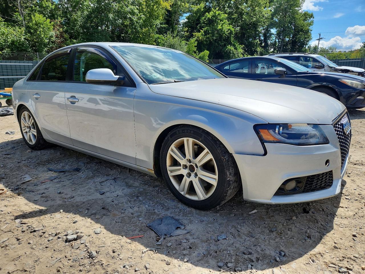 2011 Audi A4 Premium Gray vin: WAUBFAFL4BN031155