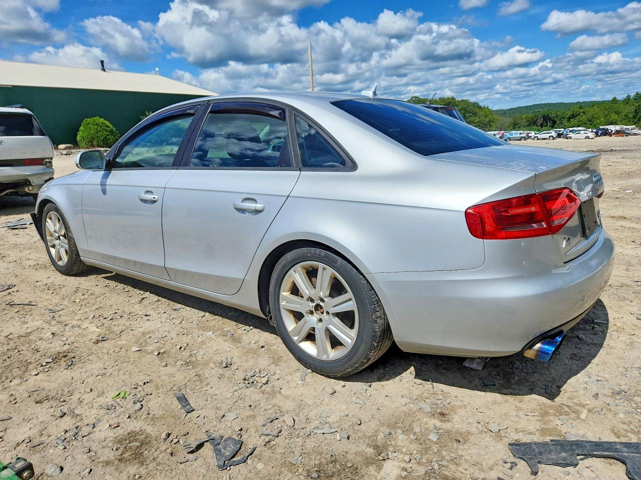2011 Audi A4 Premium Gray vin: WAUBFAFL4BN031155