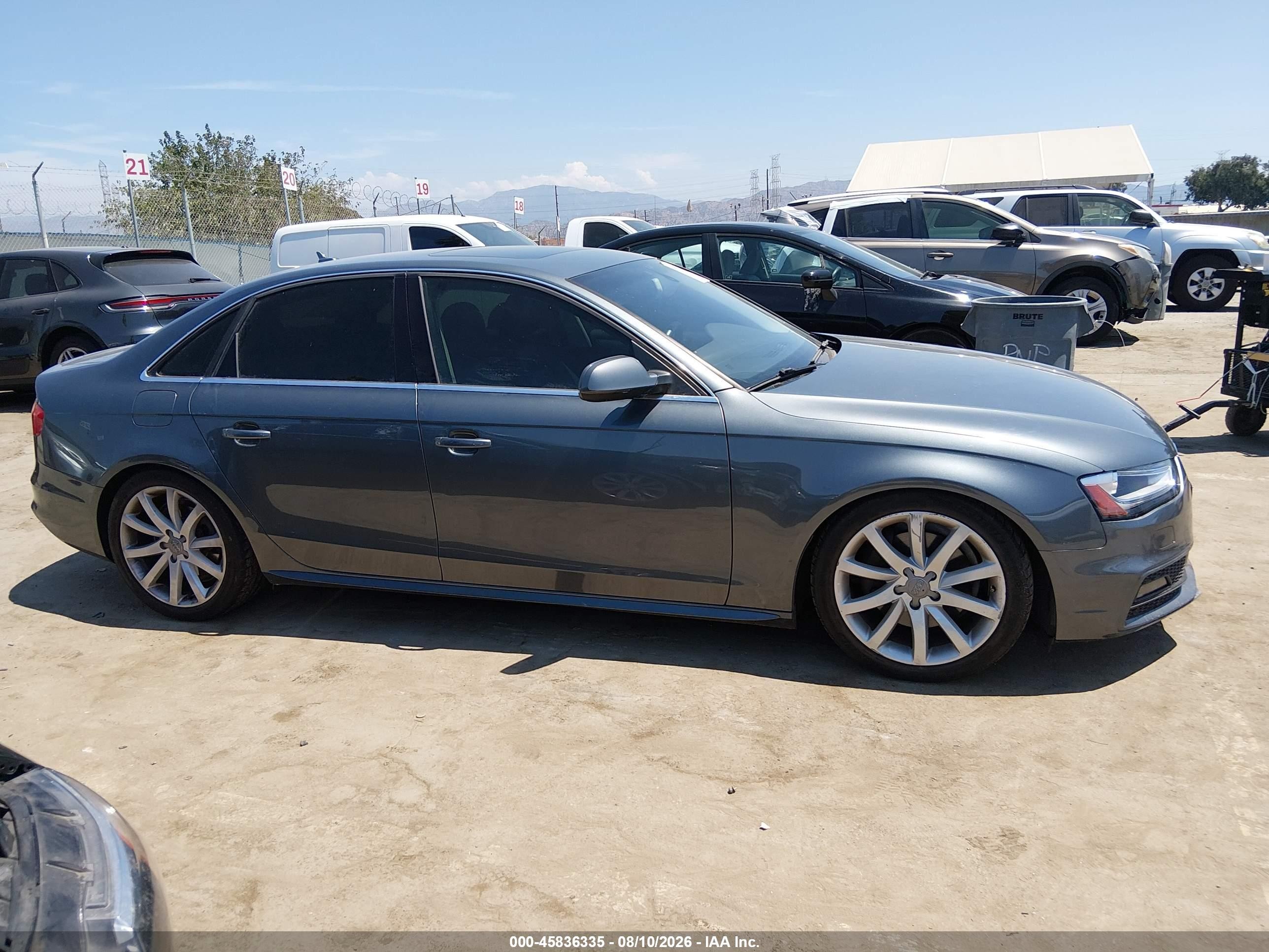 2014 Audi A4 2.0t Premium Gray vin: WAUBFAFL4EN033914