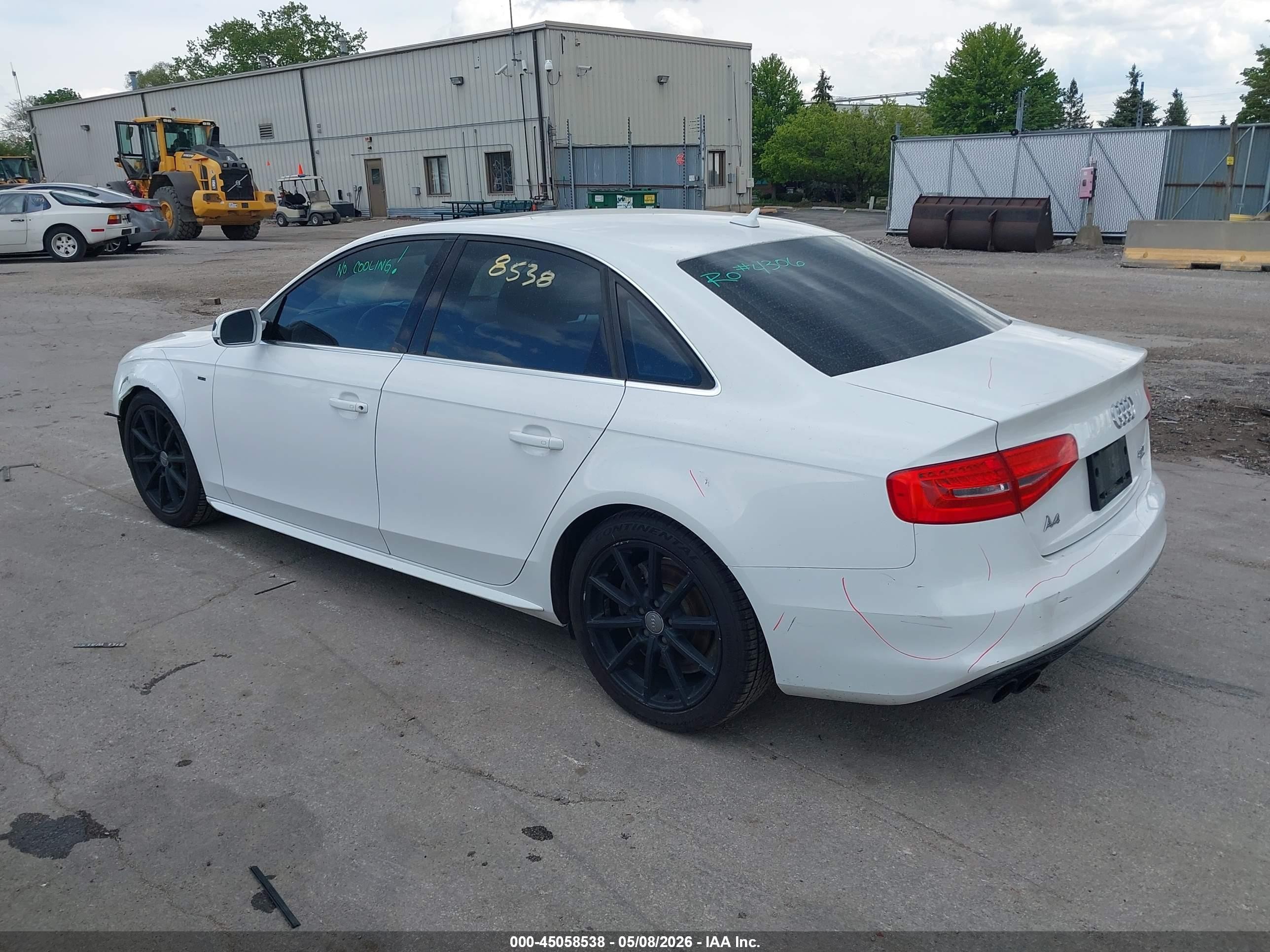 2015 Audi A4 2.0t Premium White vin: WAUBFAFL4FN006262