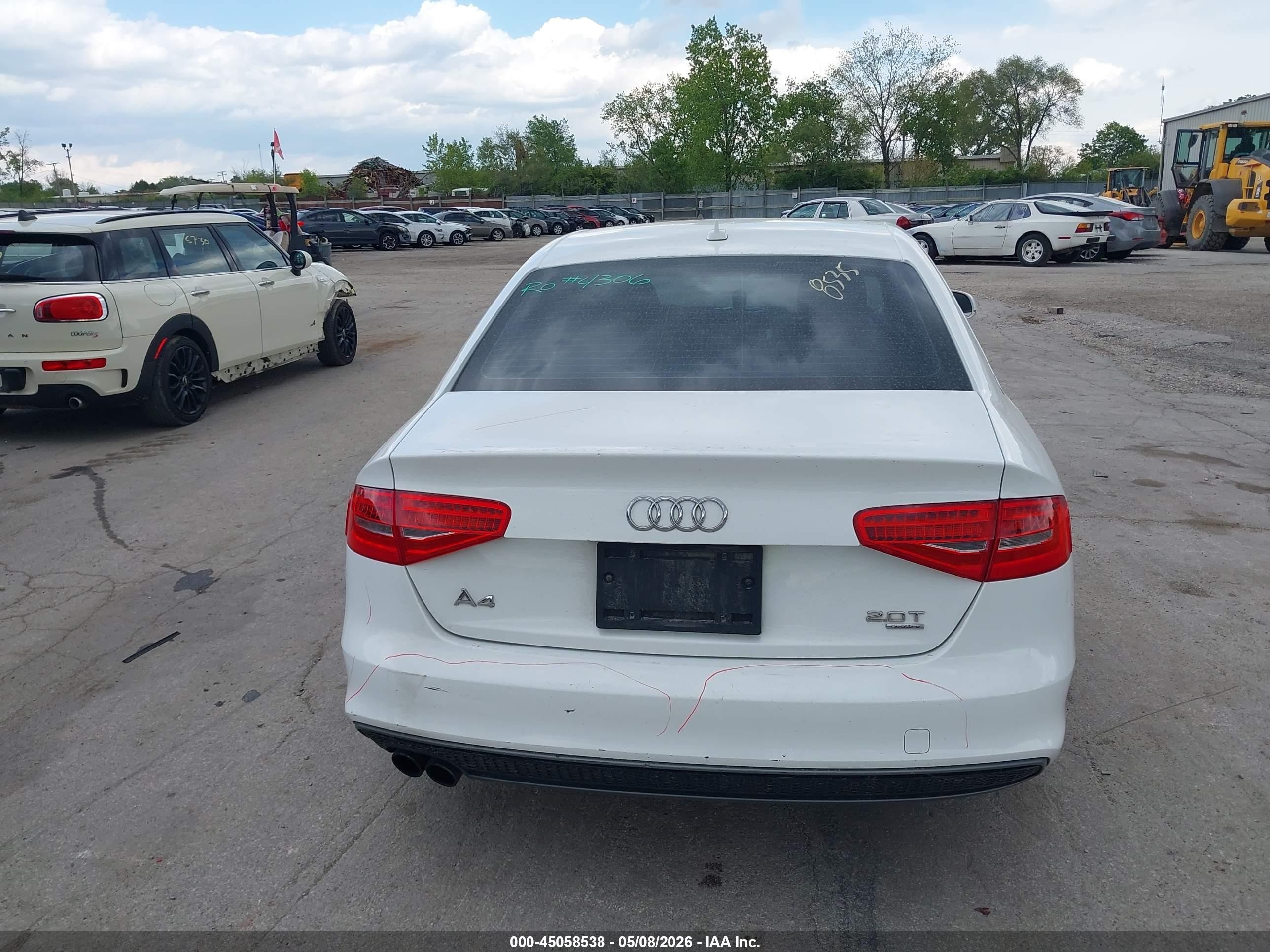 2015 Audi A4 2.0t Premium White vin: WAUBFAFL4FN006262