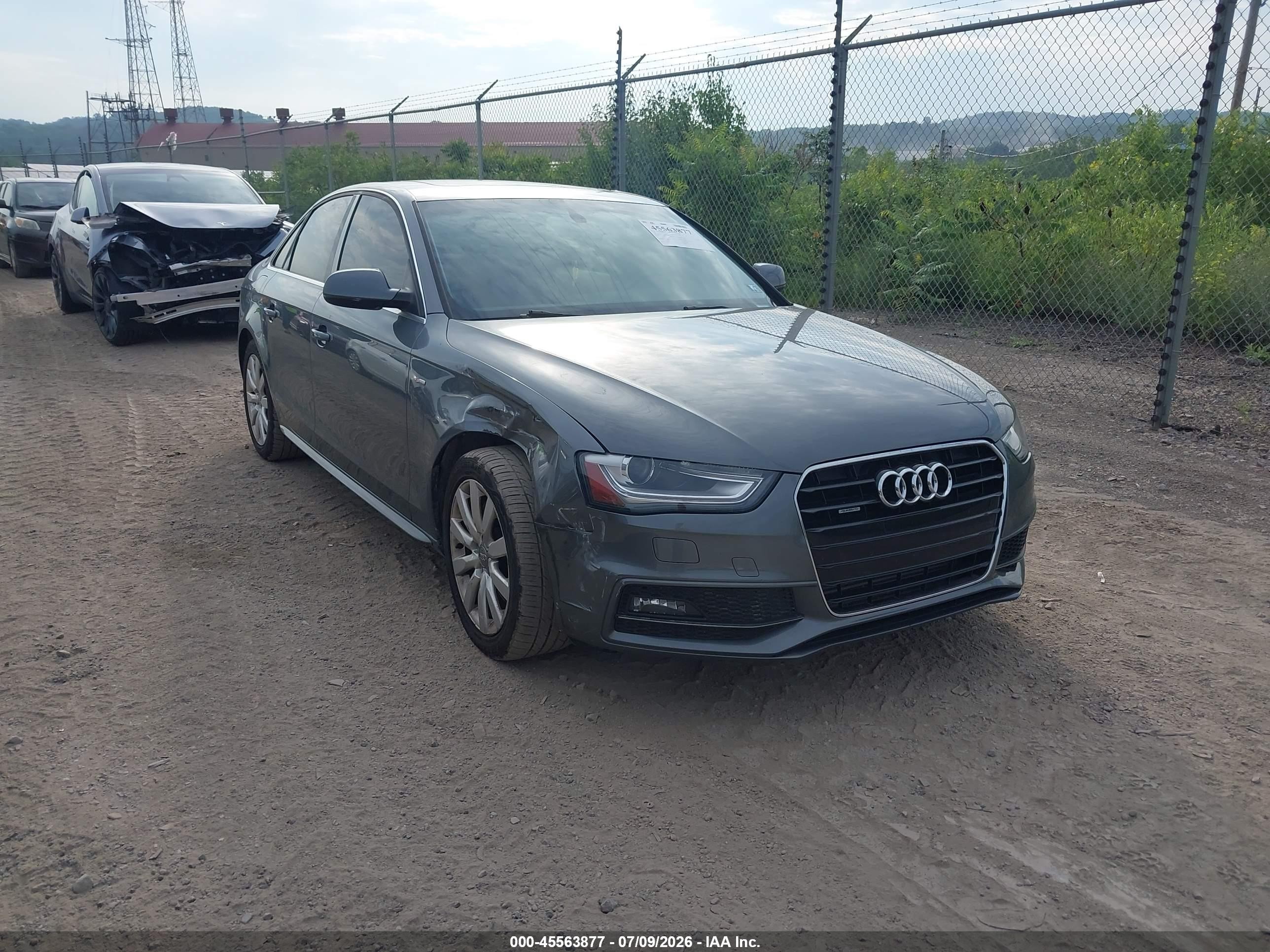 2015 Audi A4 2.0t Premium Серый vin: WAUBFAFL4FN039231