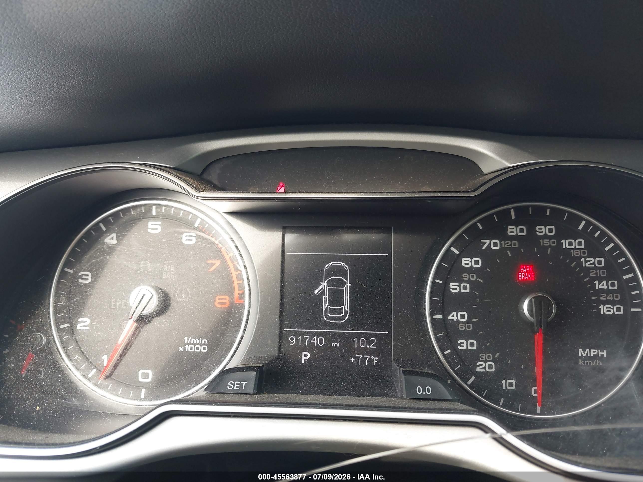 2015 Audi A4 2.0t Premium Серый vin: WAUBFAFL4FN039231