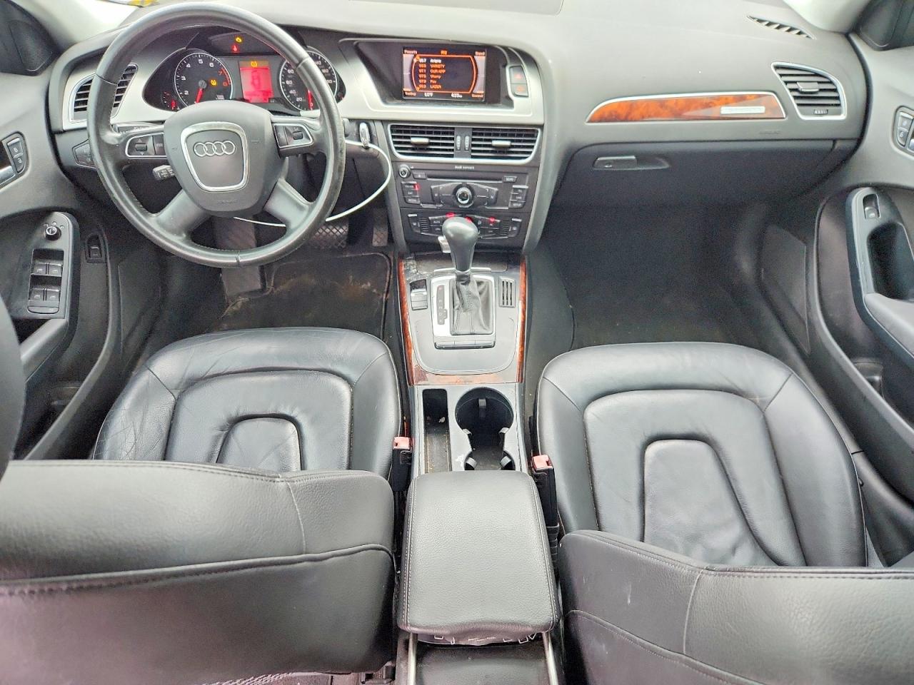 2010 Audi A4 Premium White vin: WAUBFAFL5AN035682