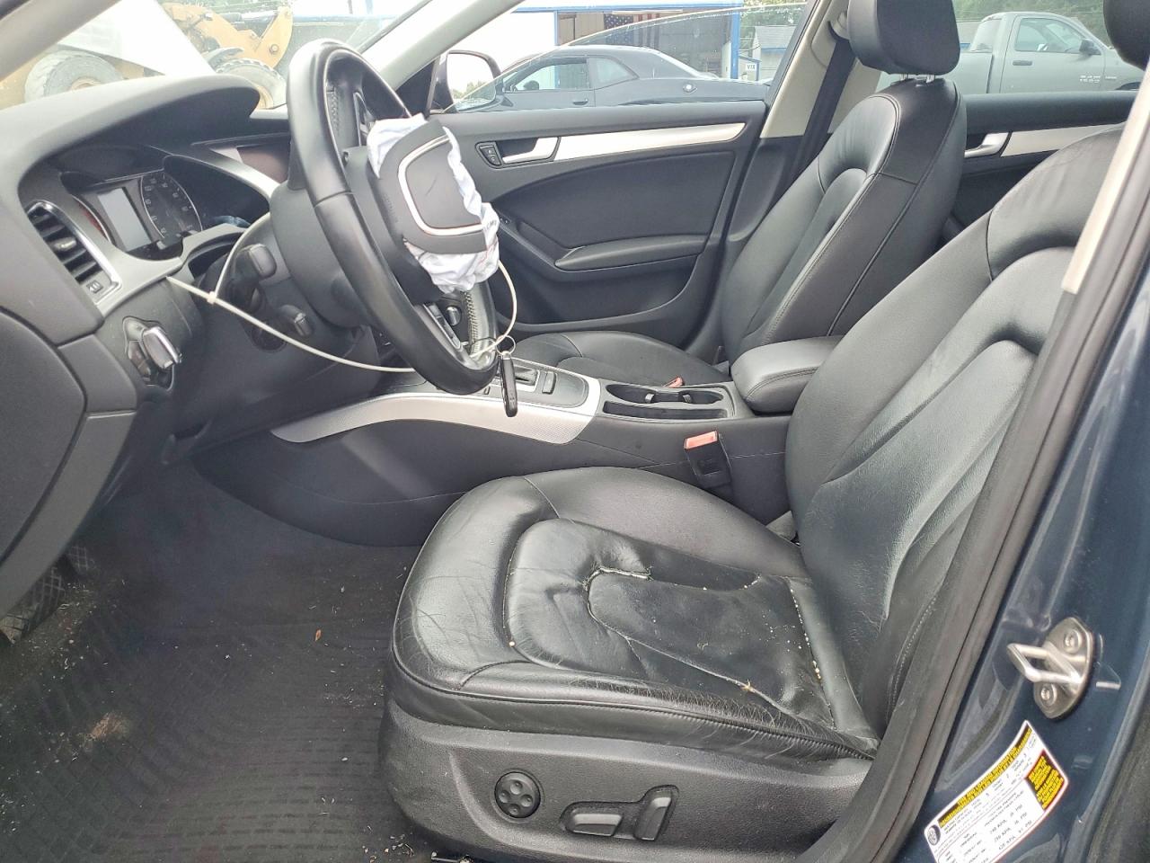 2011 Audi A4 Premium Blue vin: WAUBFAFL5BN048000