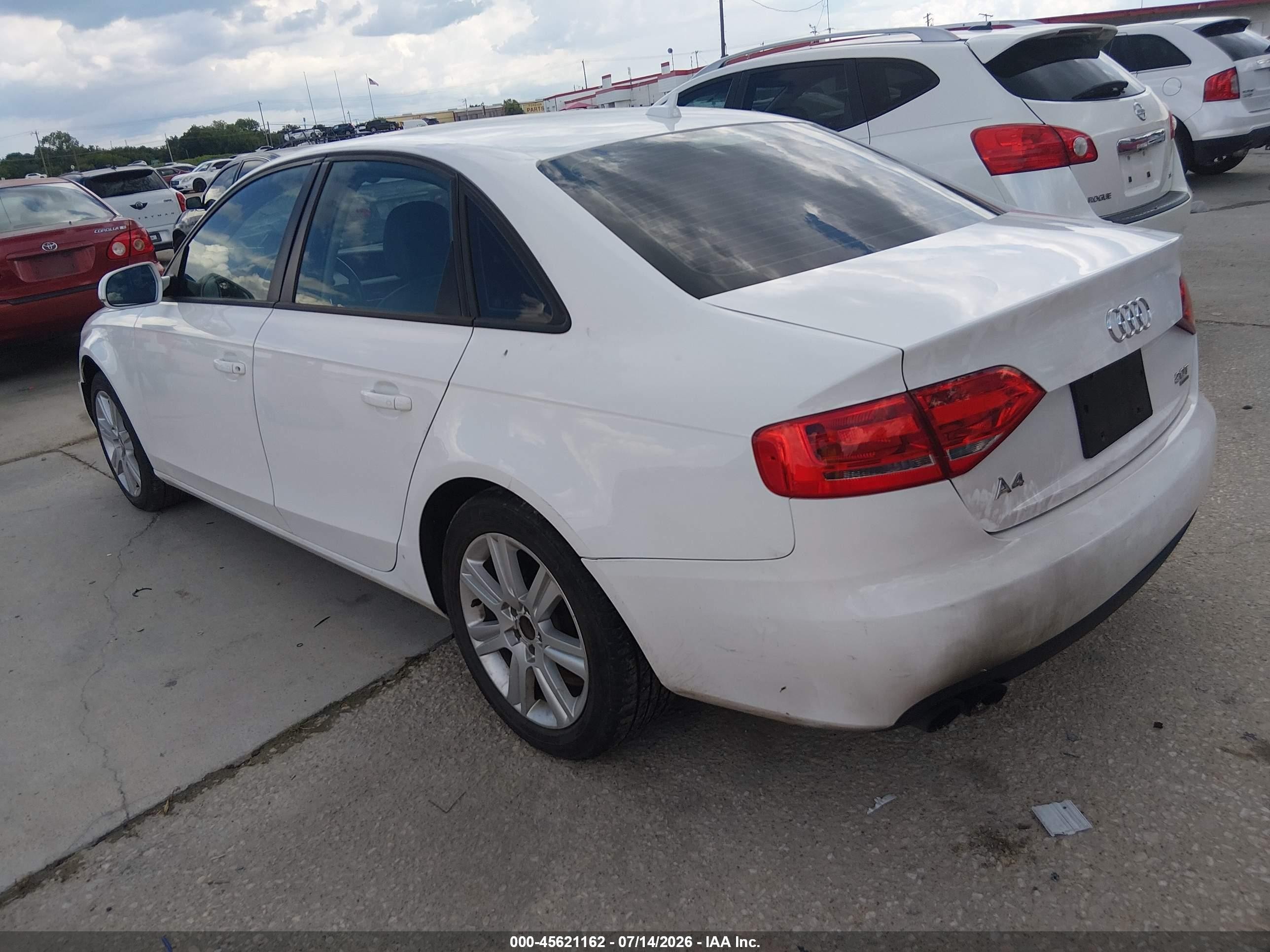 2012 Audi A4 2.0t Premium White vin: WAUBFAFL5CN005861