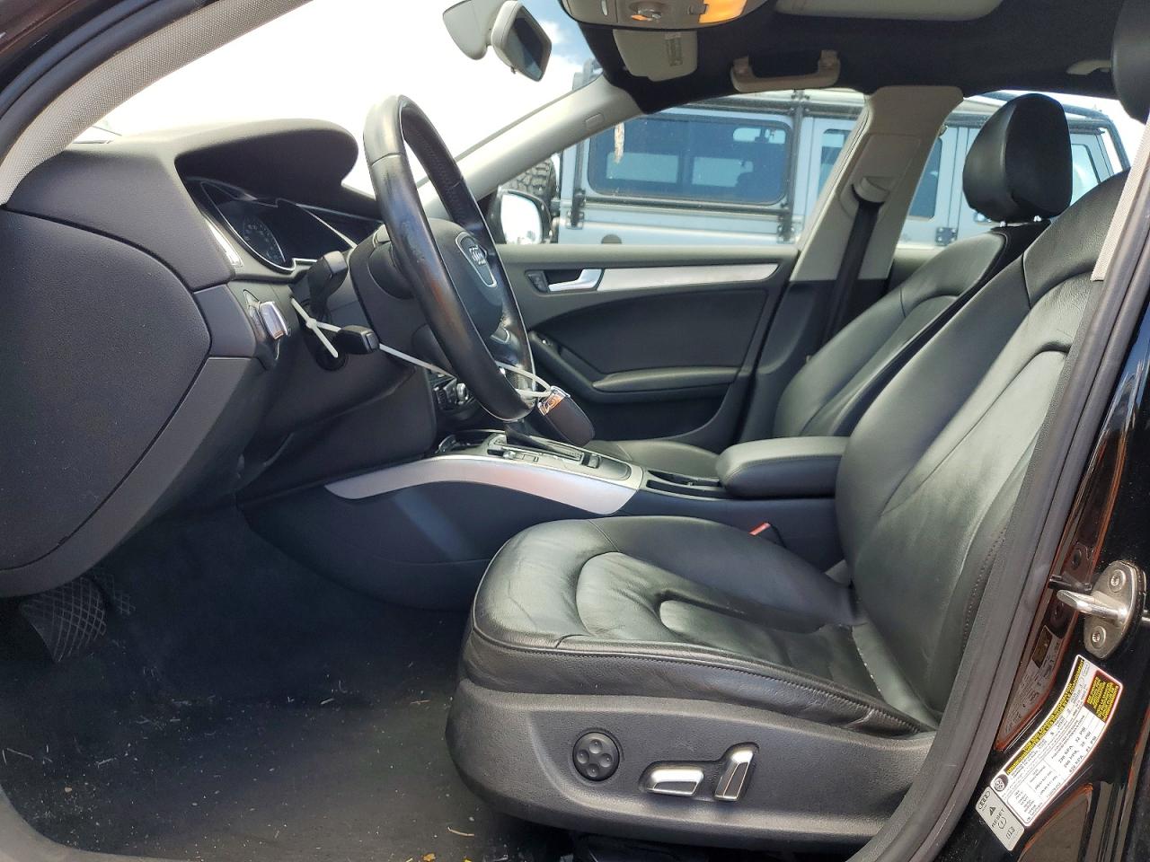 2013 Audi A4 Premium Black vin: WAUBFAFL5DN031295