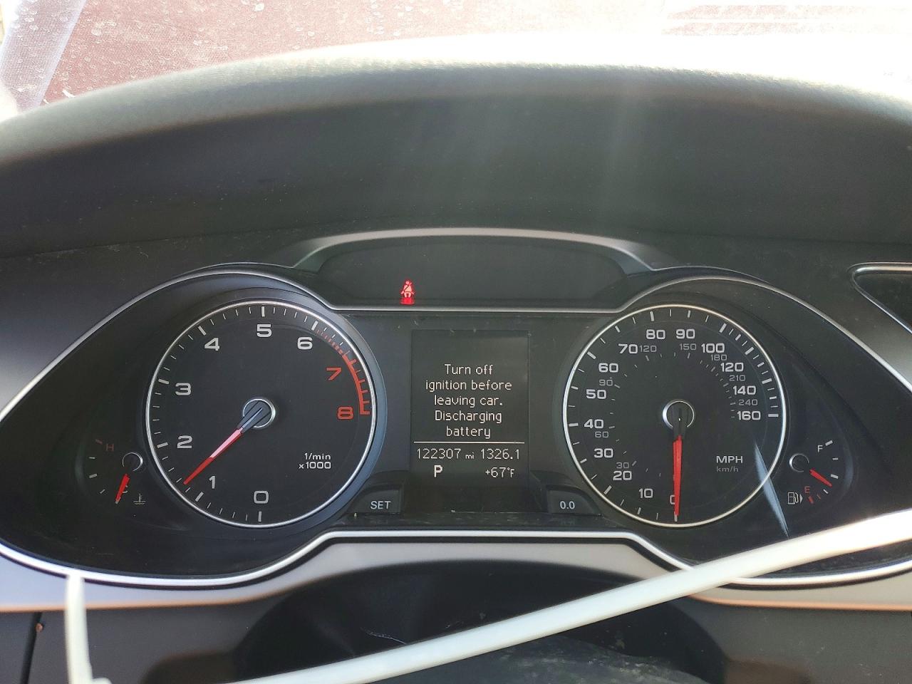 2013 Audi A4 Premium Red vin: WAUBFAFL5DN043186