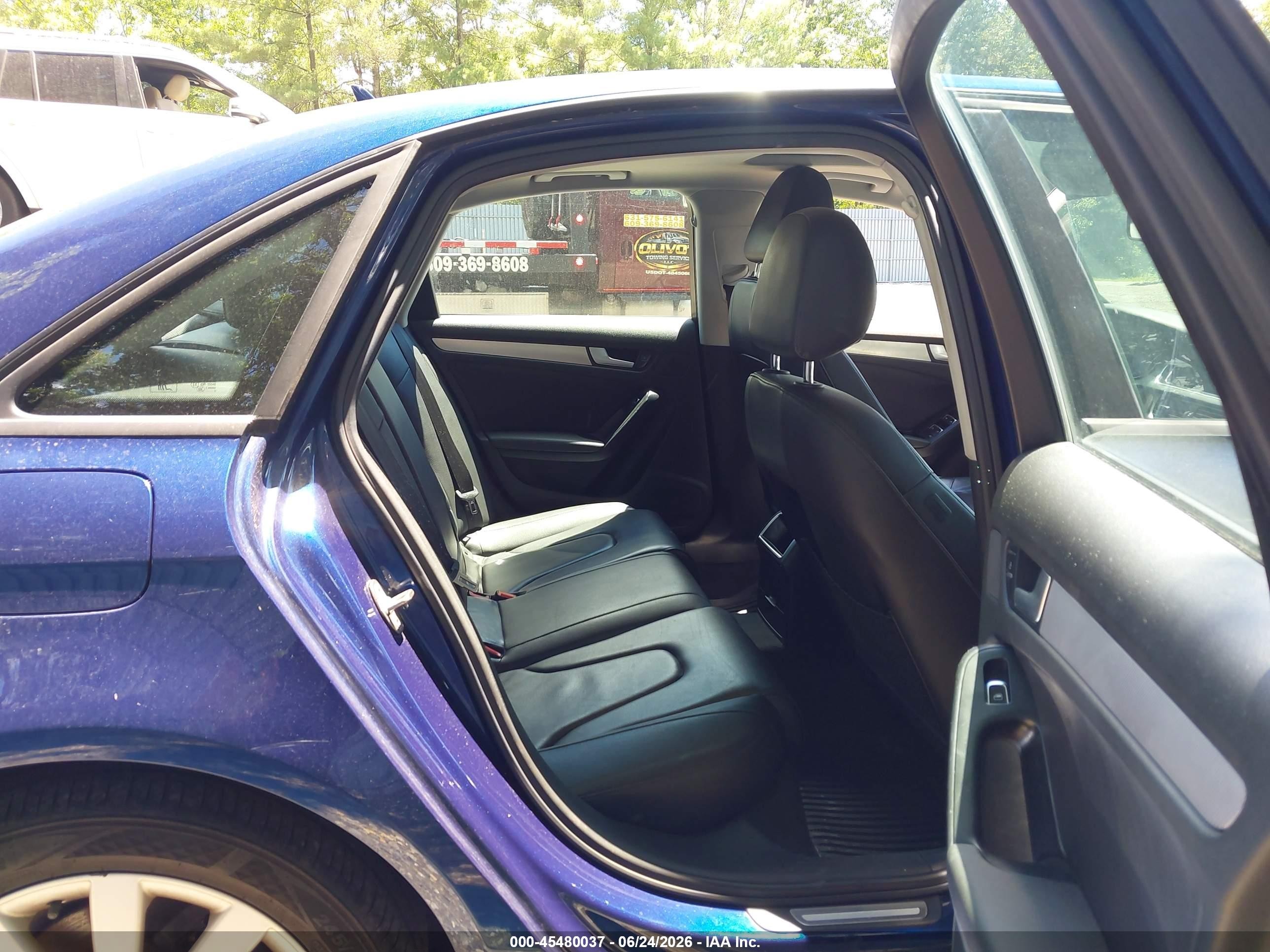 2013 Audi A4 2.0t Premium Blue vin: WAUBFAFL5DN045391