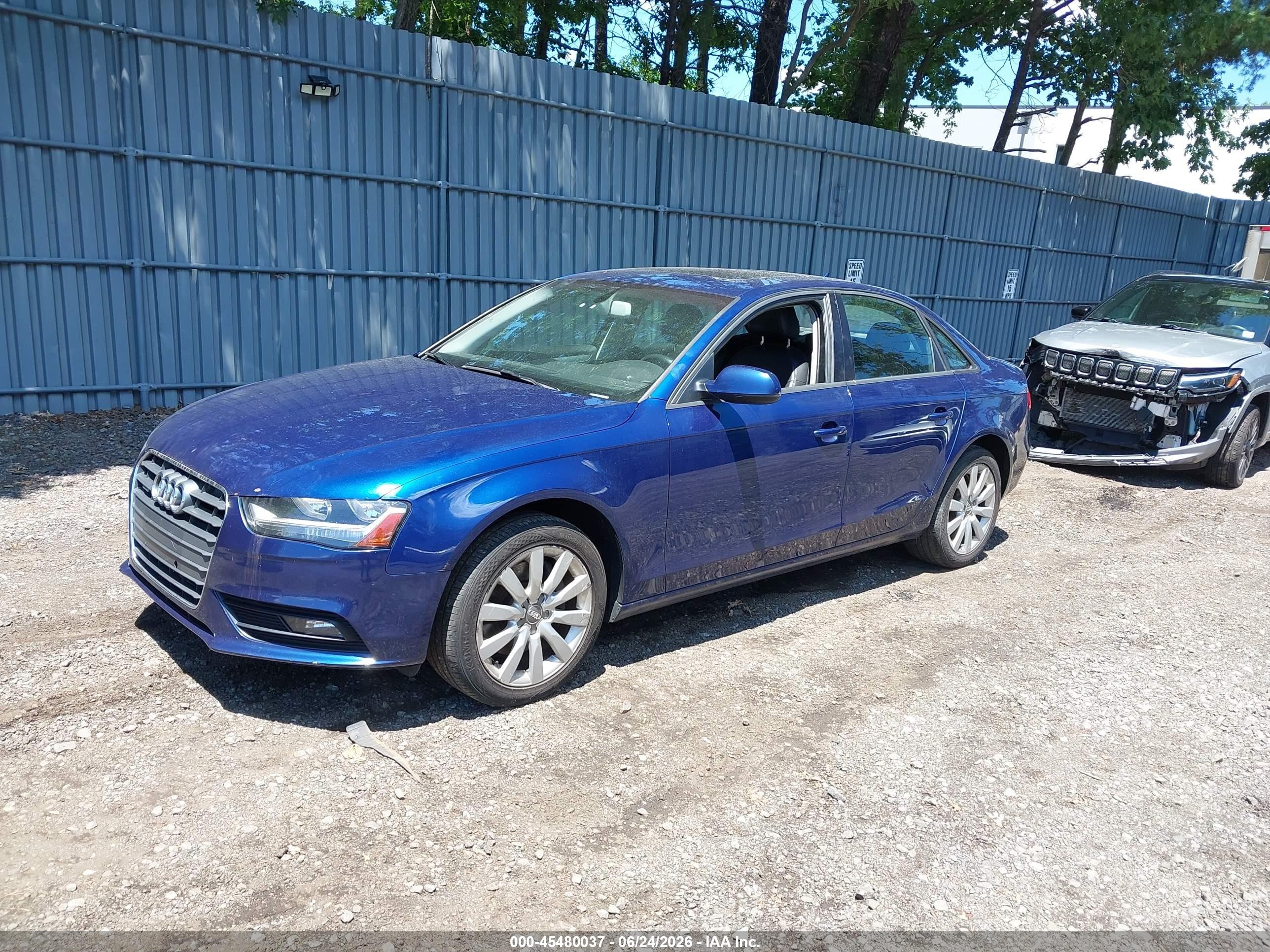 2013 Audi A4 2.0t Premium Blue vin: WAUBFAFL5DN045391