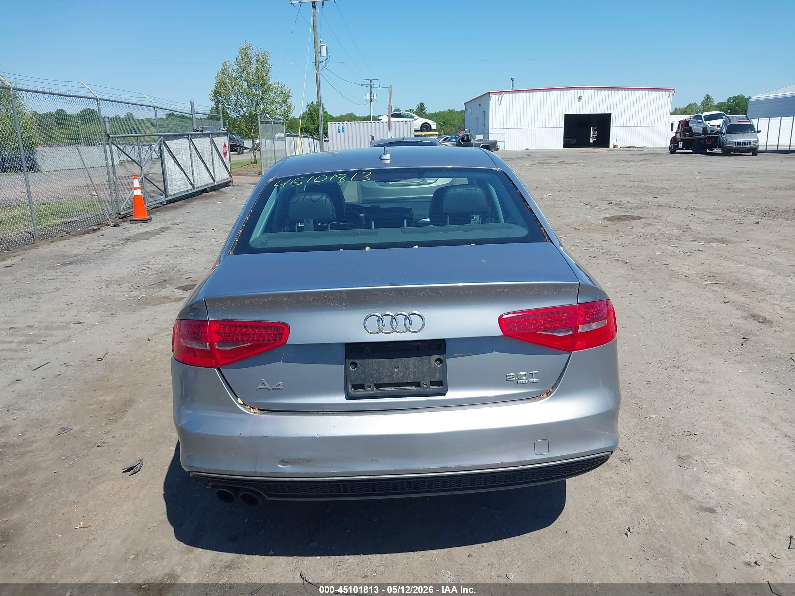 2015 Audi A4 2.0t Premium Silver vin: WAUBFAFL5FN002687