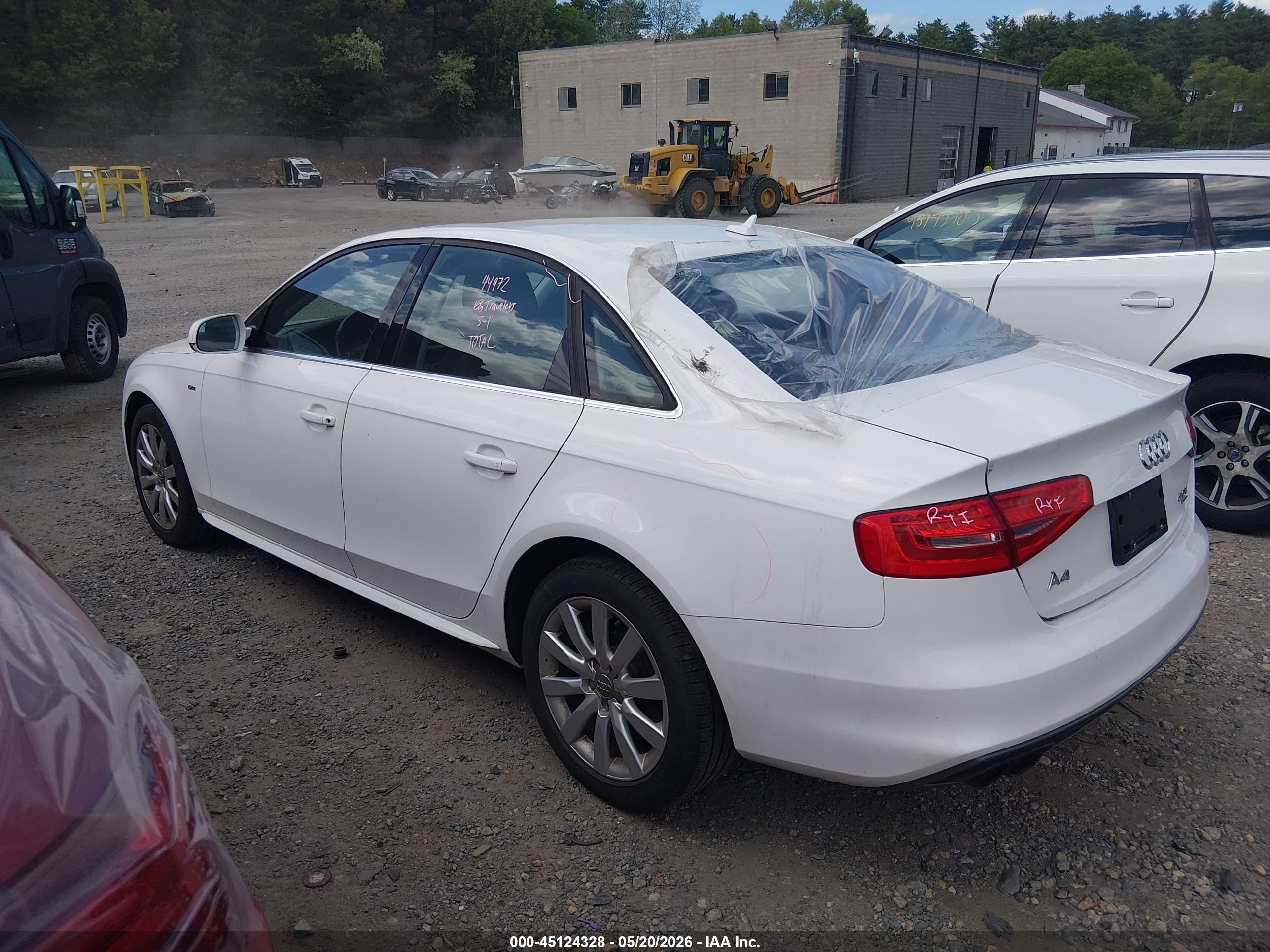2015 Audi A4 2.0t Premium White vin: WAUBFAFL5FN018498