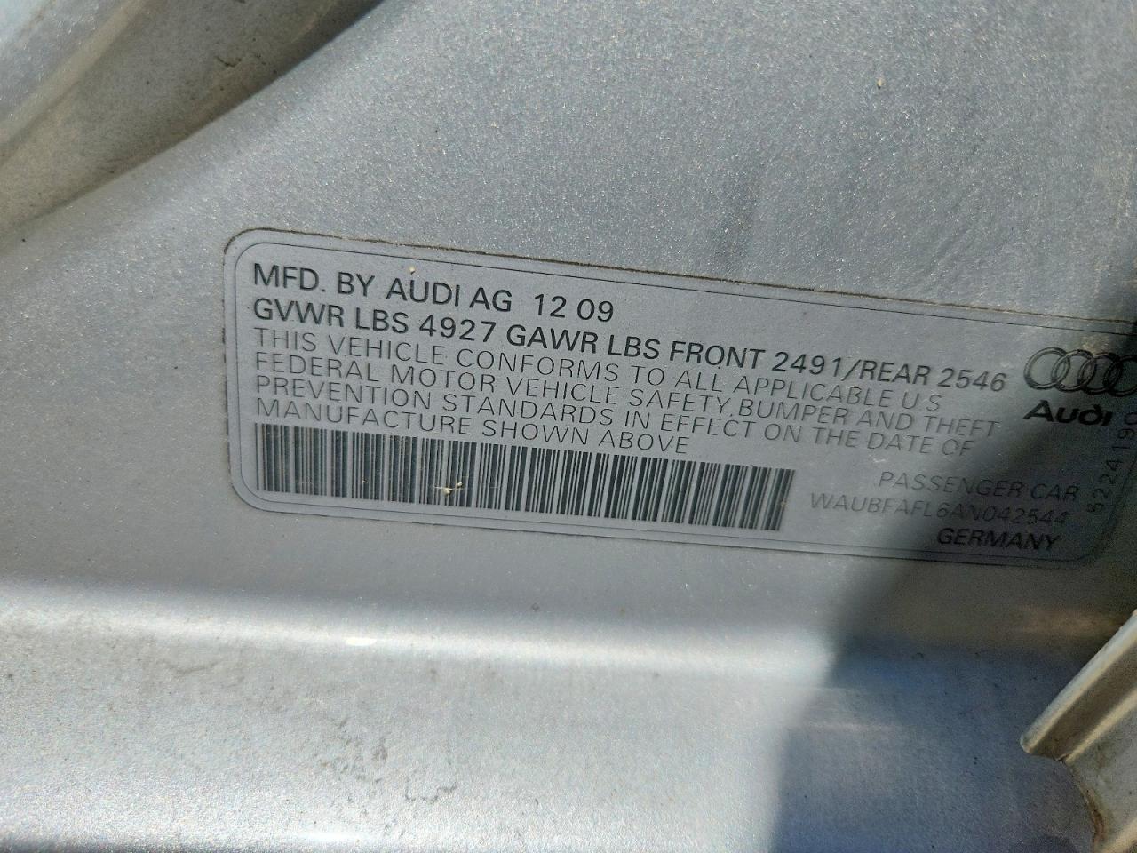 2010 Audi A4 Premium Silver vin: WAUBFAFL6AN042544