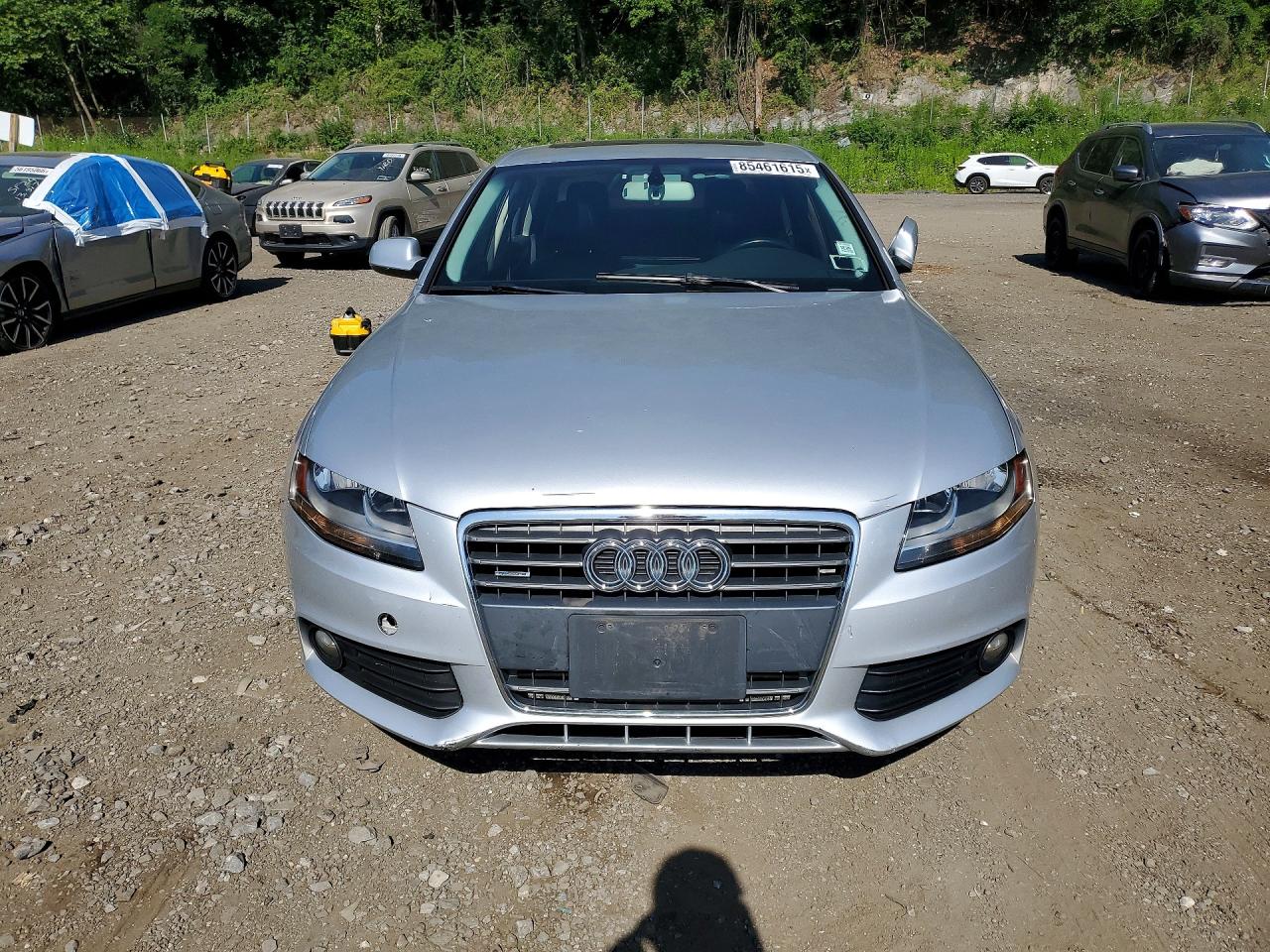 2012 Audi A4 Premium Silver vin: WAUBFAFL6CA088241