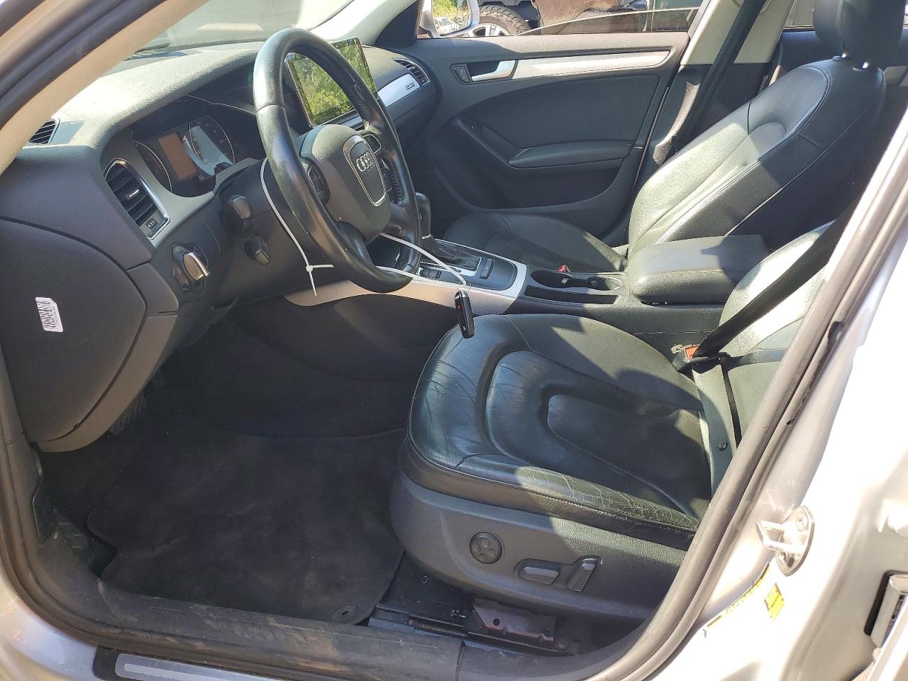 2012 Audi A4 Premium Silver vin: WAUBFAFL6CA088241