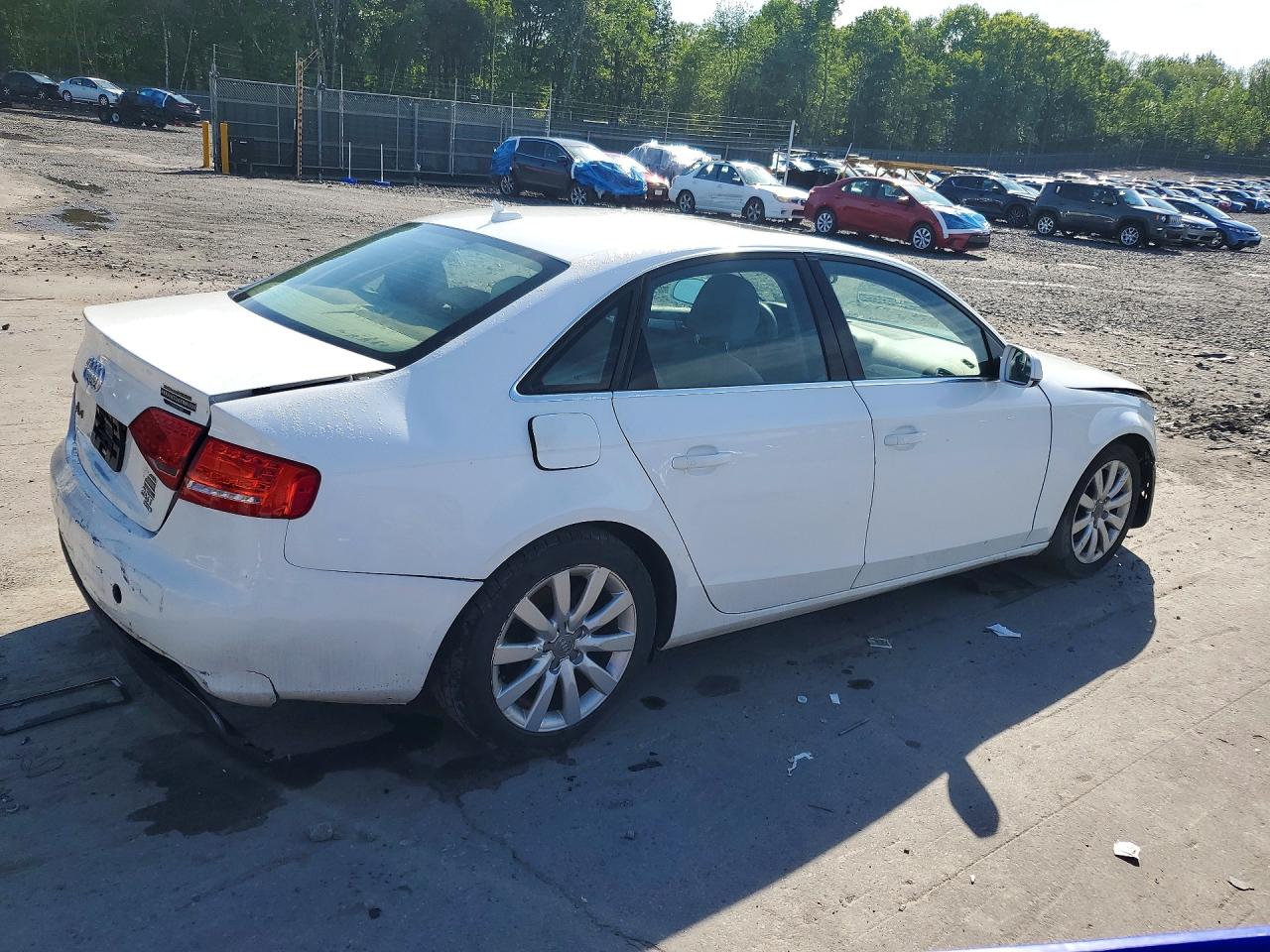 2012 Audi A4 Premium White vin: WAUBFAFL6CN019042