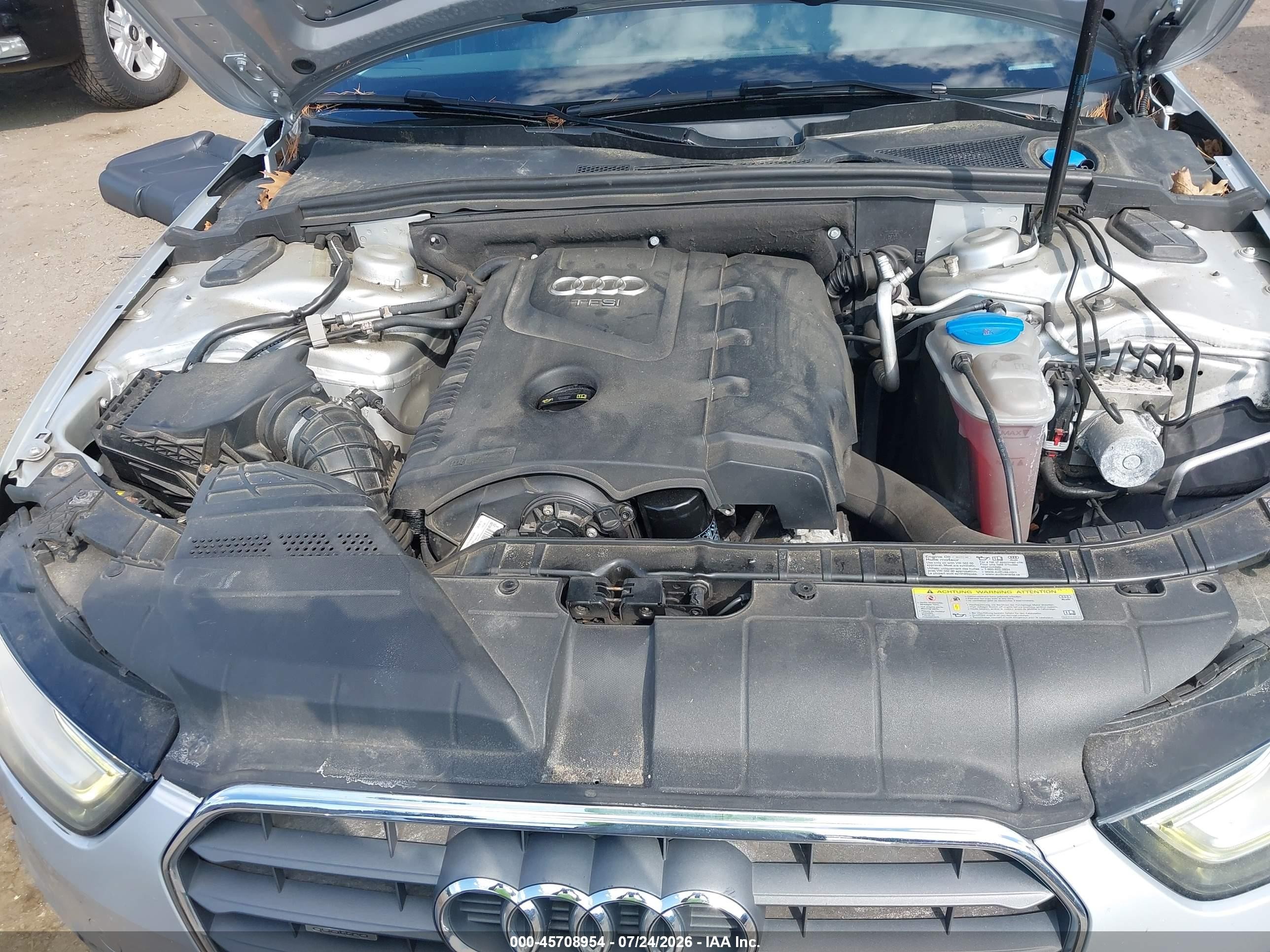 2013 Audi A4 2.0t Premium Silver vin: WAUBFAFL6DN006325