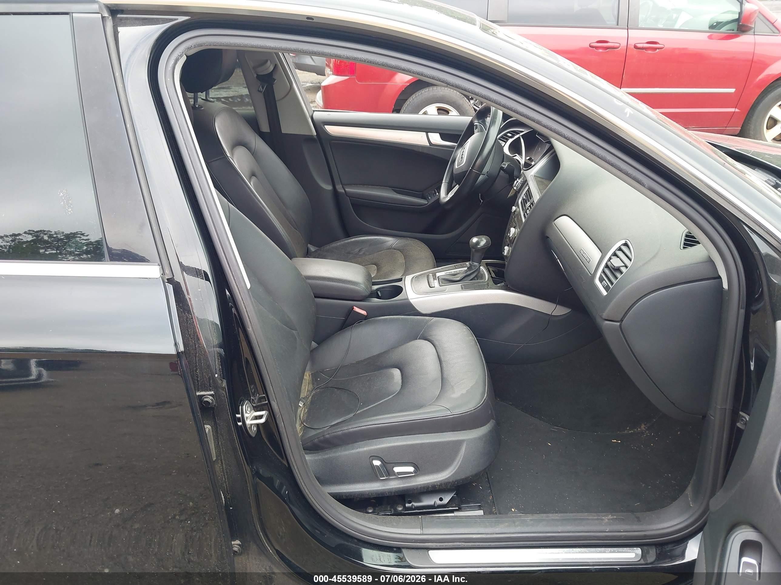2013 Audi A4 2.0t Premium Black vin: WAUBFAFL6DN049644