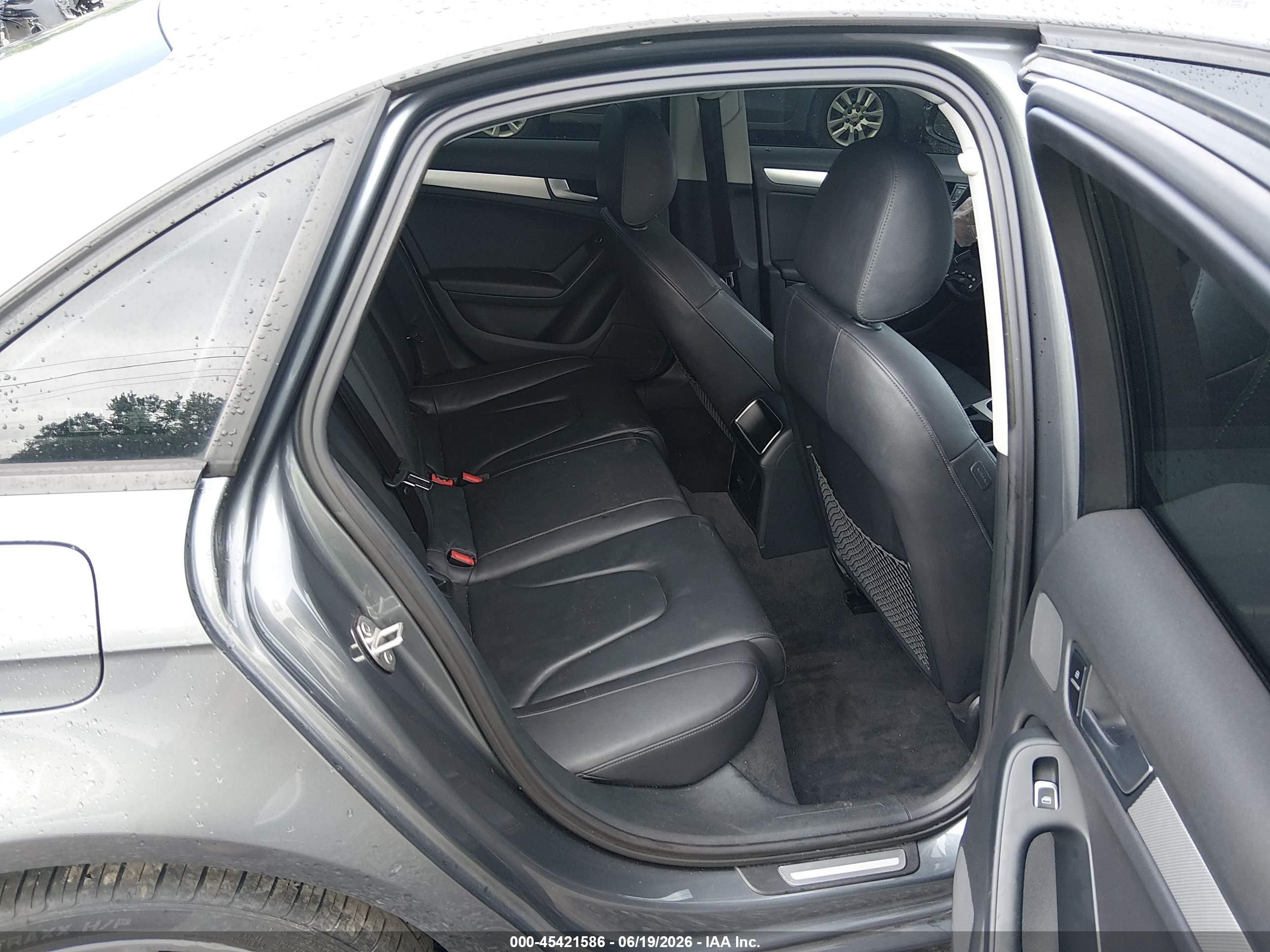 2014 Audi A4 2.0t Premium Gray vin: WAUBFAFL6EN039875