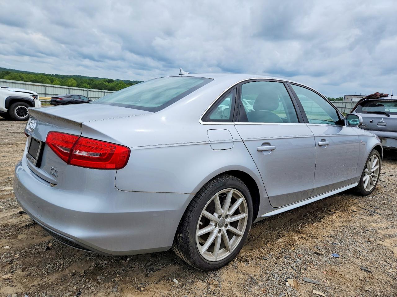 2015 Audi A4 Premium Silver vin: WAUBFAFL6FN030370