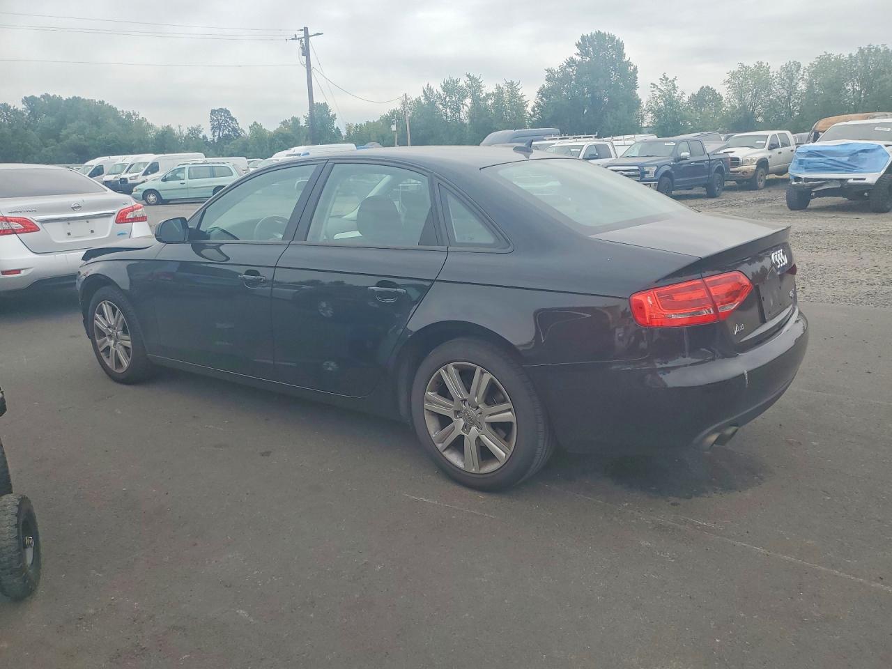 2010 Audi A4 Premium Black vin: WAUBFAFL7AN053701