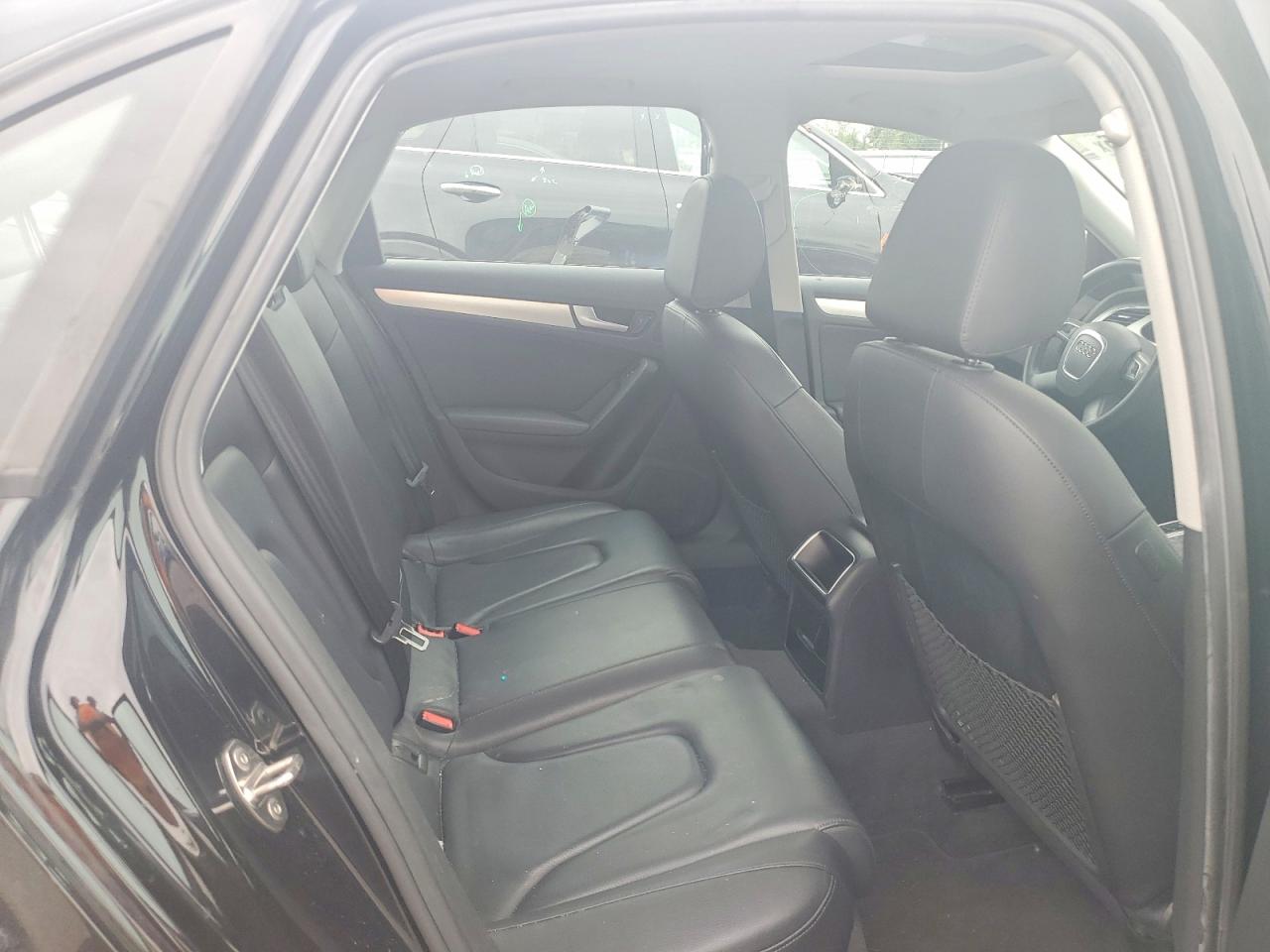 2010 Audi A4 Premium Black vin: WAUBFAFL7AN053701
