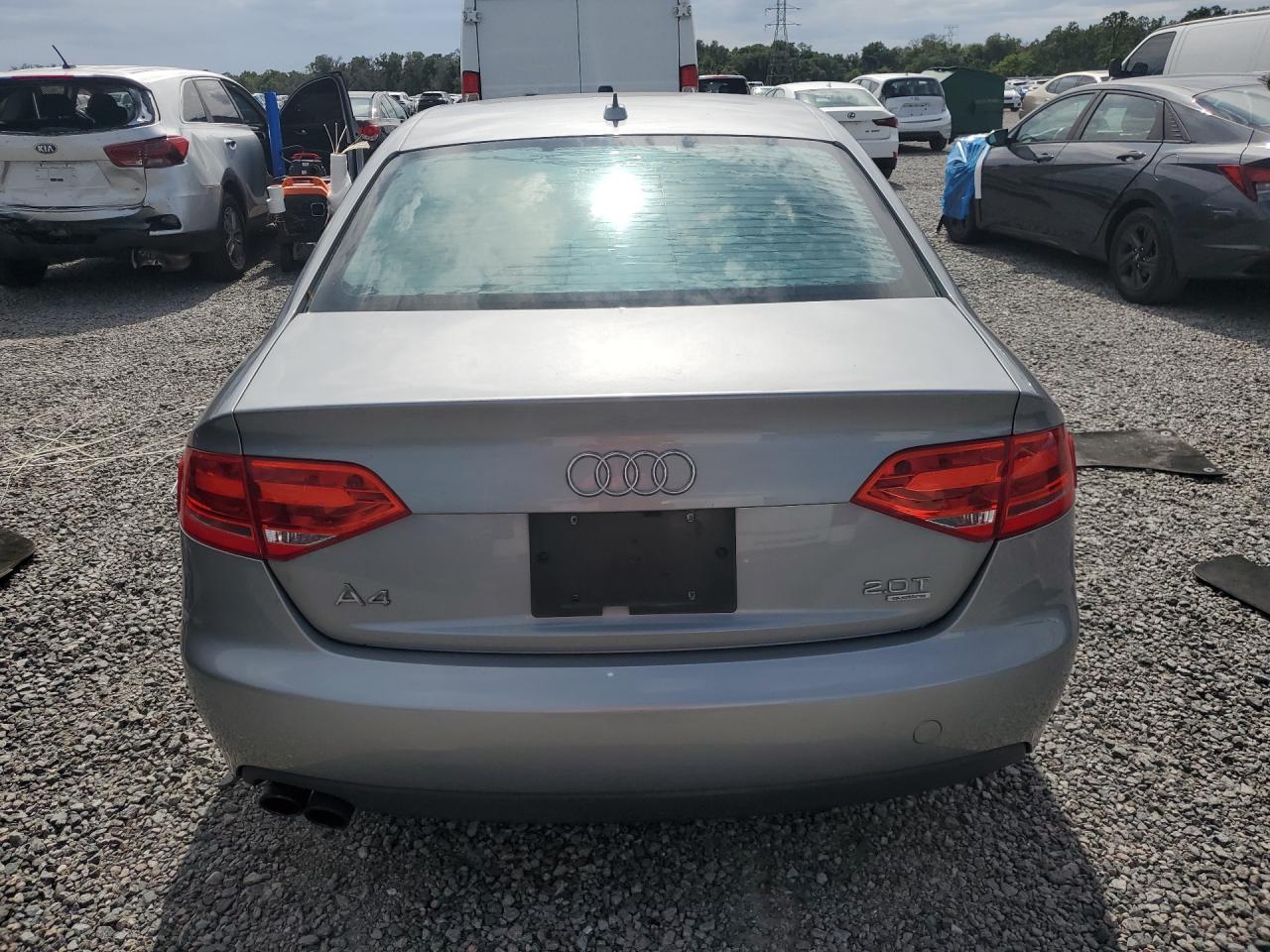 2011 Audi A4 Premium Gray vin: WAUBFAFL7BN054526