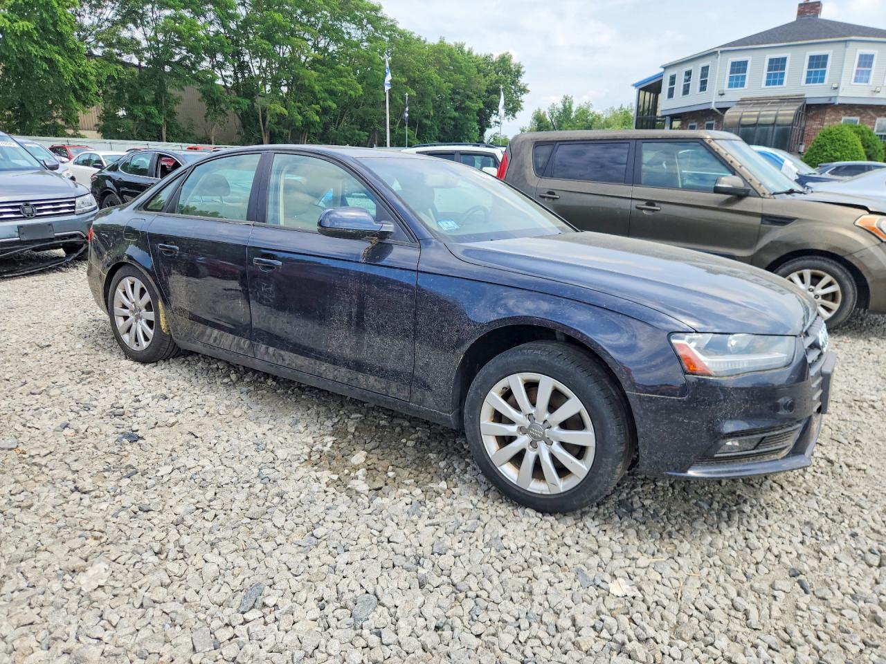 2013 Audi A4 Premium Серый vin: WAUBFAFL7DN010027