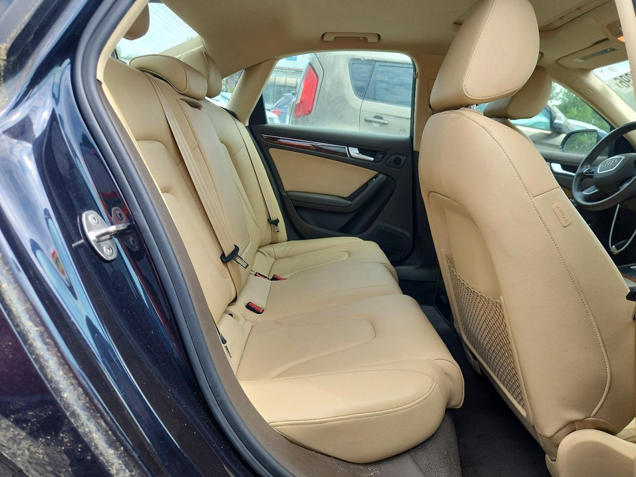 2013 Audi A4 Premium Серый vin: WAUBFAFL7DN010027