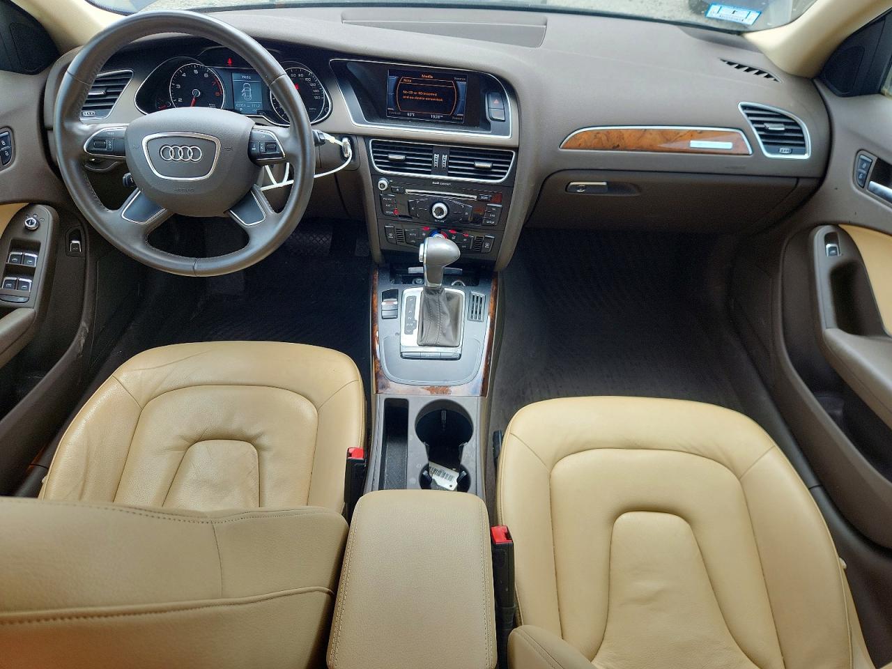 2013 Audi A4 Premium Серый vin: WAUBFAFL7DN010027