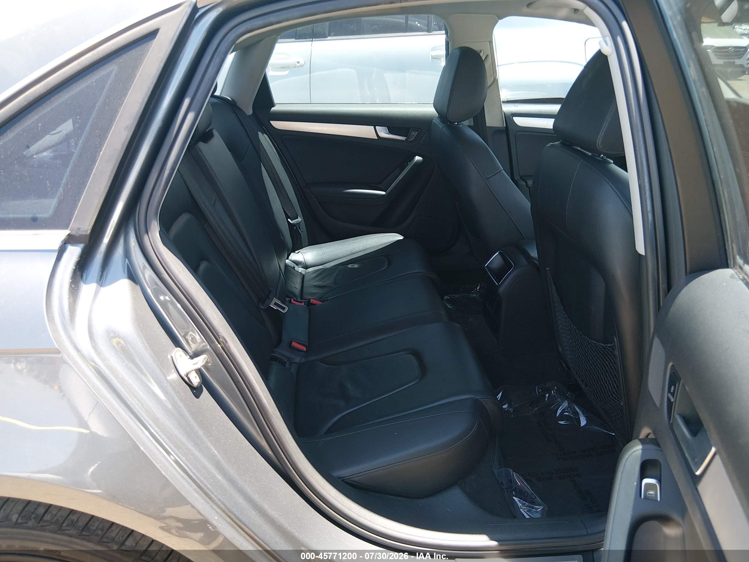 2014 Audi A4 2.0t Premium Gray vin: WAUBFAFL7EN023409