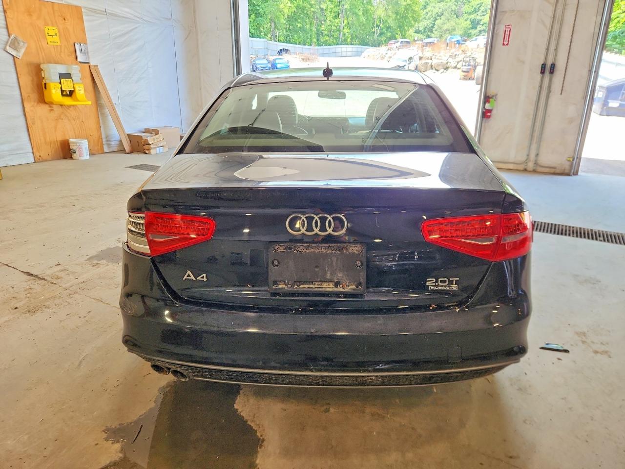 2015 Audi A4 Premium Black vin: WAUBFAFL7FN030586