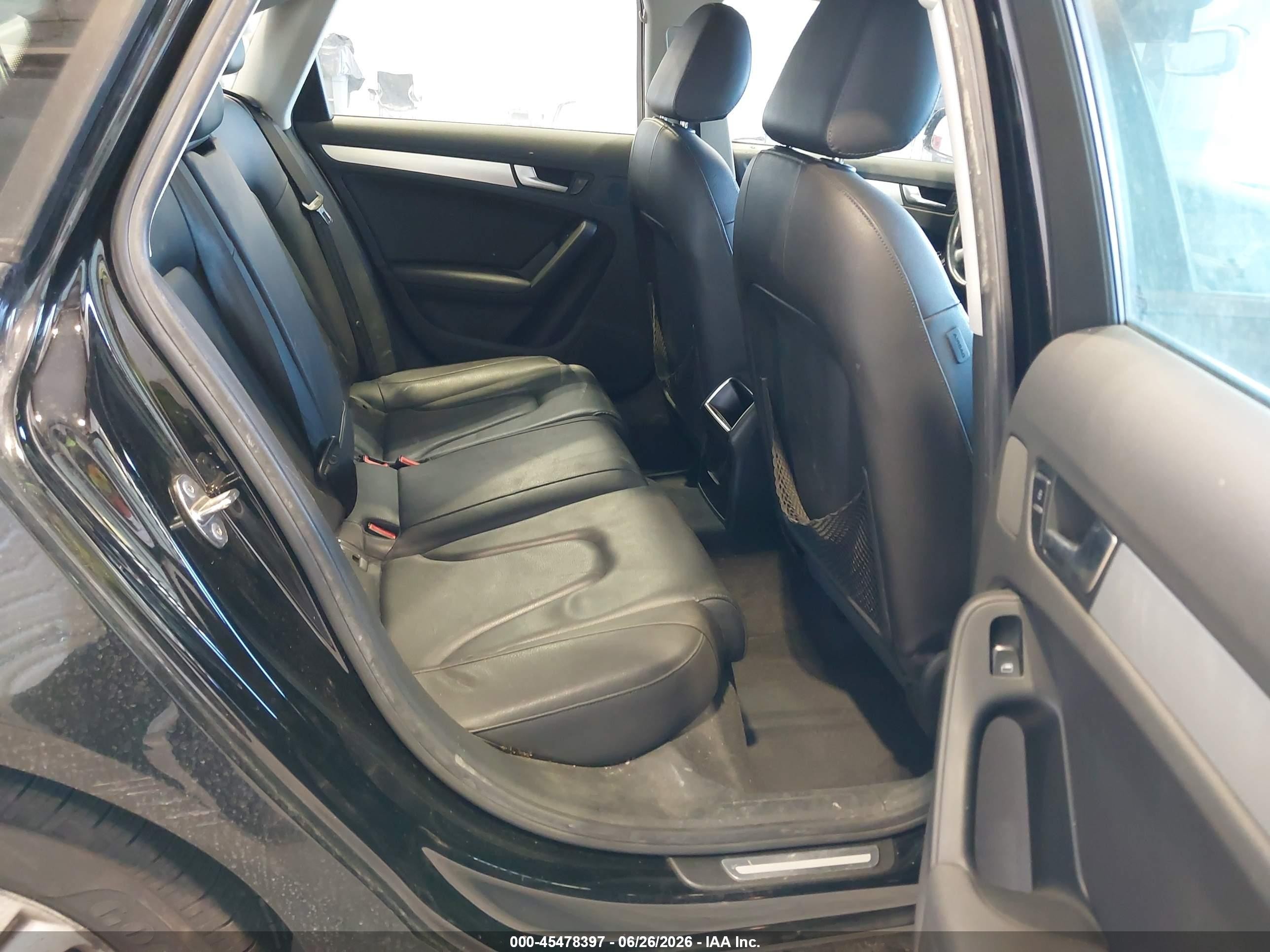 2010 Audi A4 2.0t Premium Black vin: WAUBFAFL8AN030699