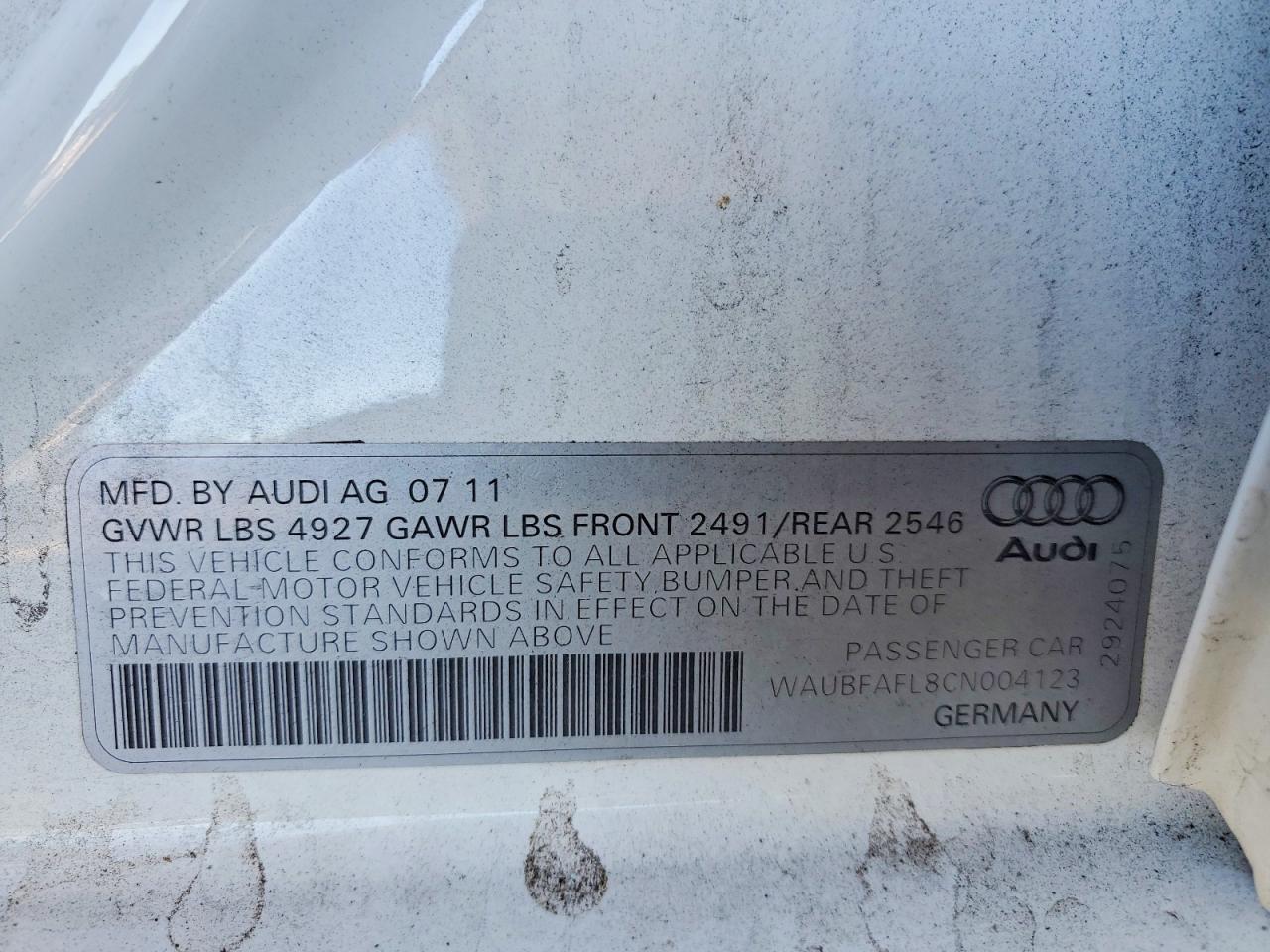 2012 Audi A4 Premium White vin: WAUBFAFL8CN004123