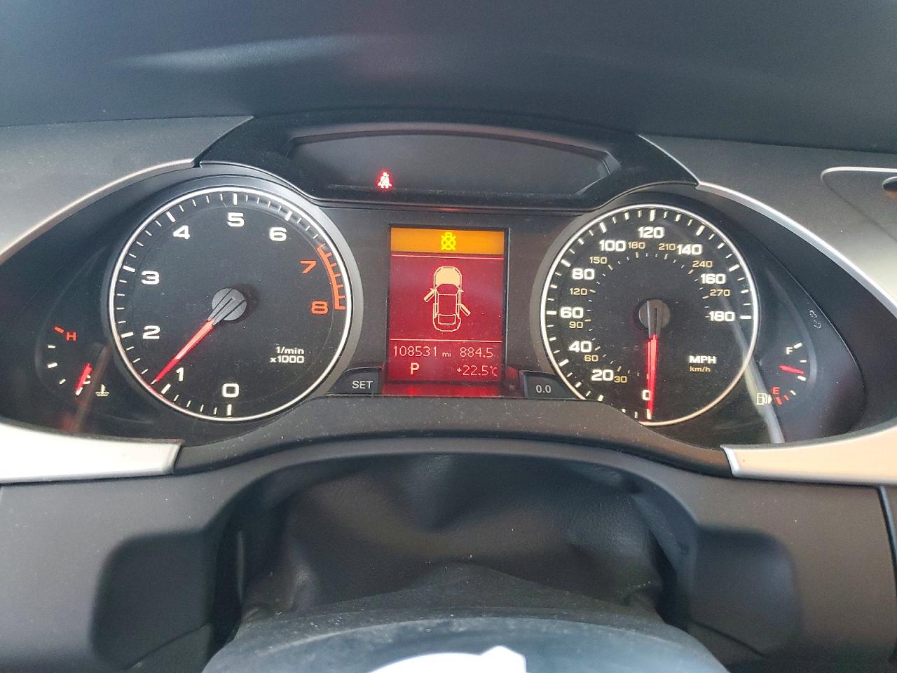 2012 Audi A4 Premium White vin: WAUBFAFL8CN004123