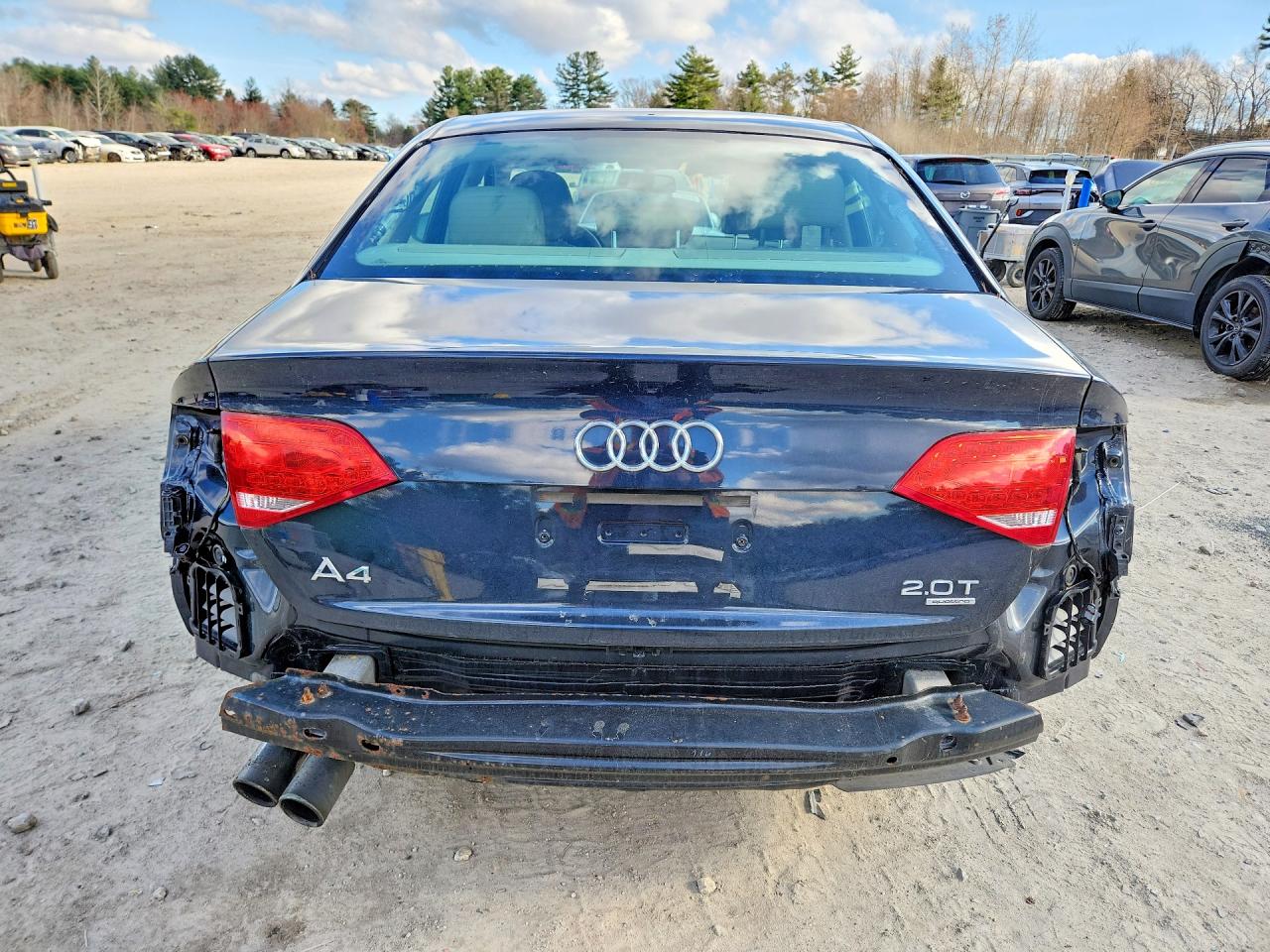 2012 Audi A4 Premium Black vin: WAUBFAFL8CN019639