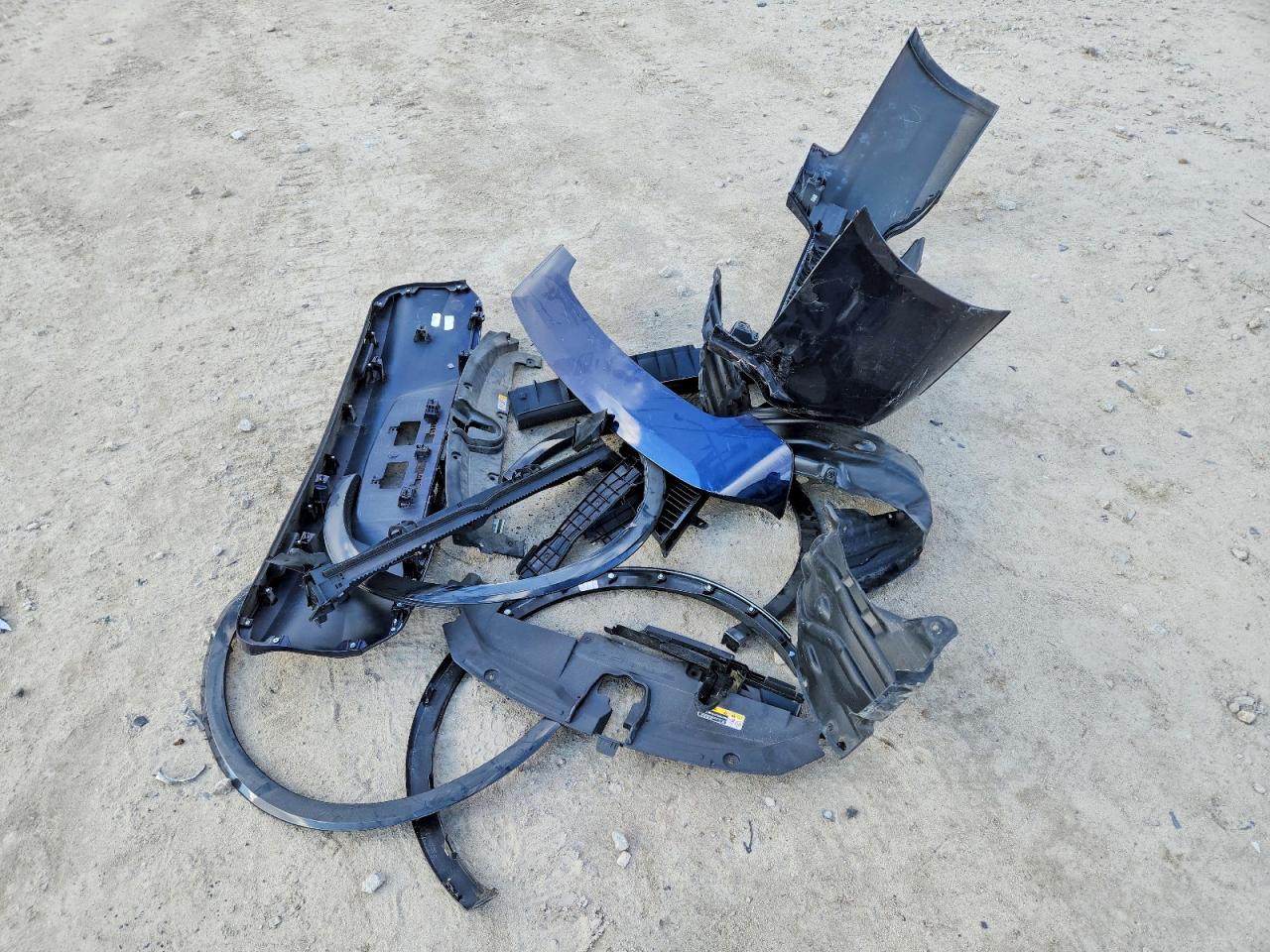 2012 Audi A4 Premium Black vin: WAUBFAFL8CN019639