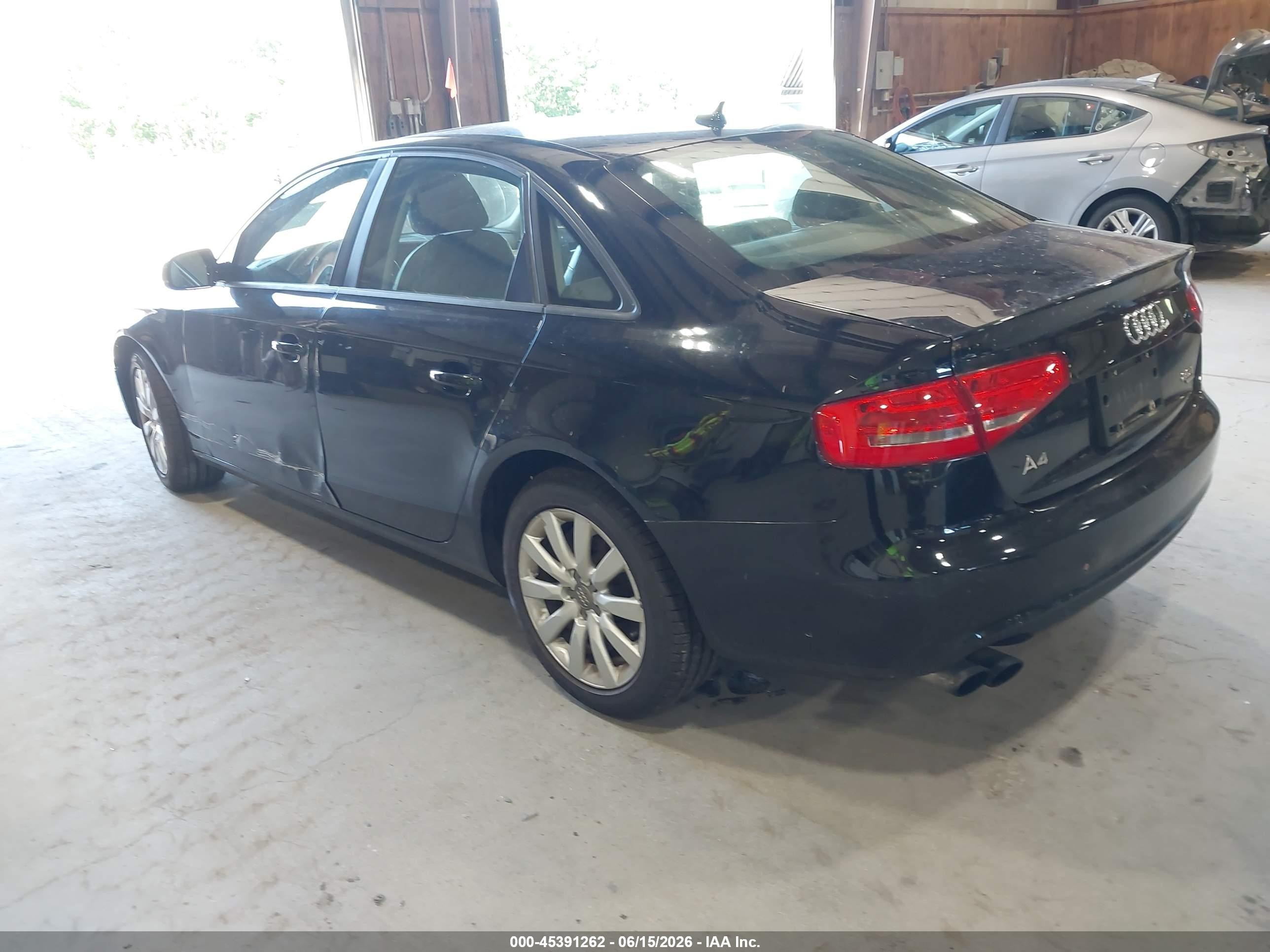 2013 Audi A4 2.0t Premium Black vin: WAUBFAFL8DN026656