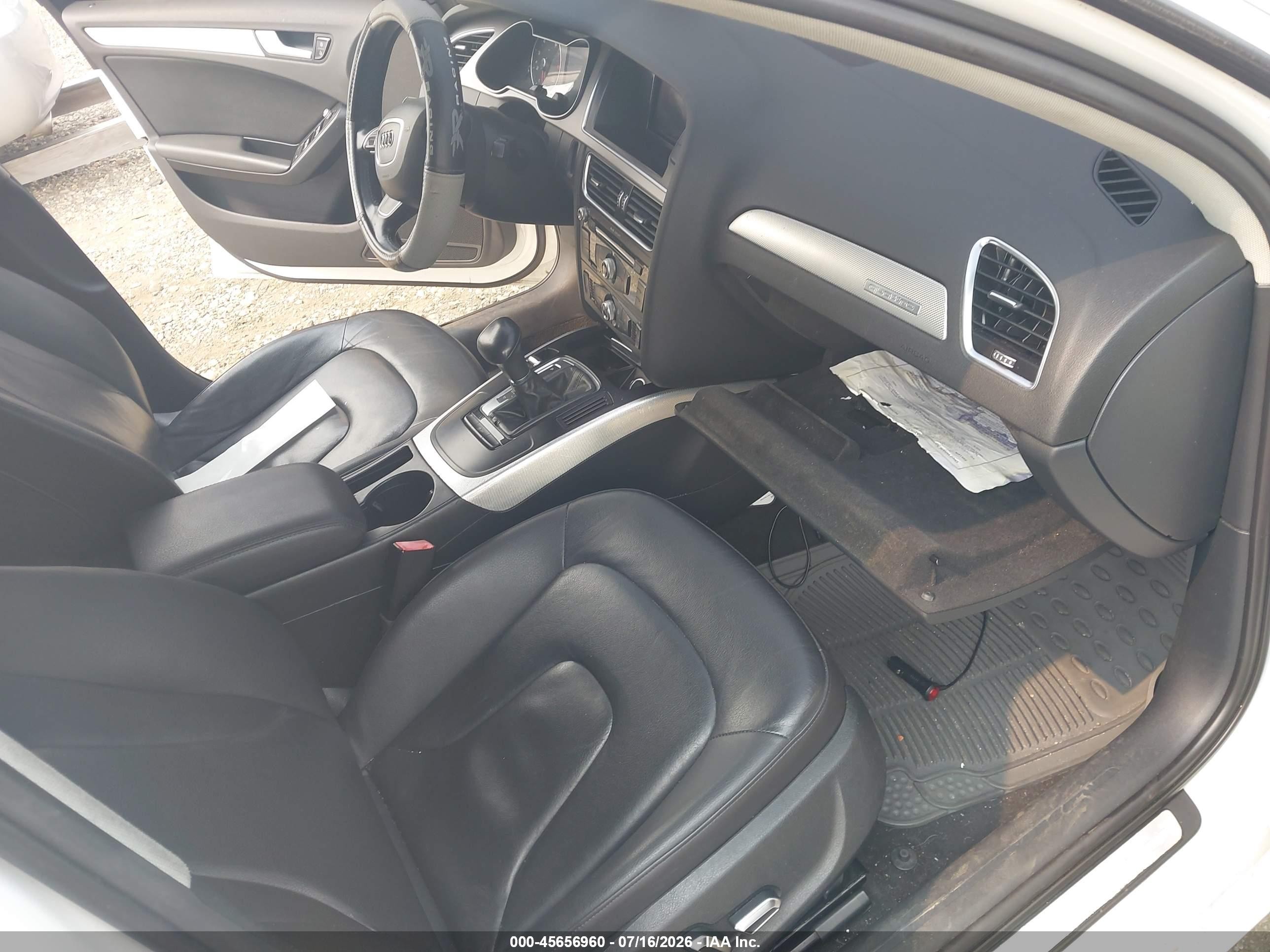 2013 Audi A4 2.0t Premium White vin: WAUBFAFL8DN038970
