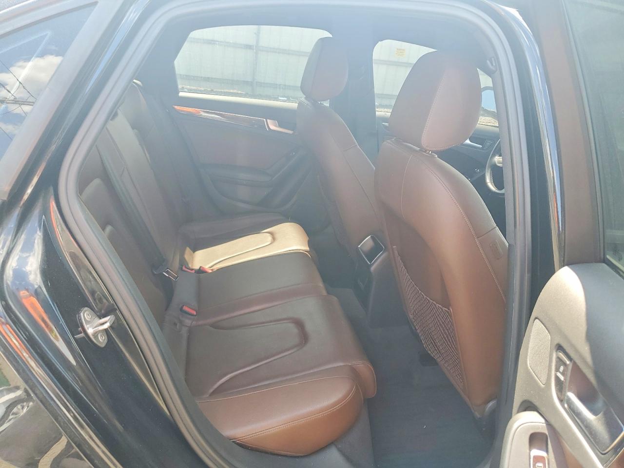 2014 Audi A4 Premium Черный vin: WAUBFAFL8EN040669