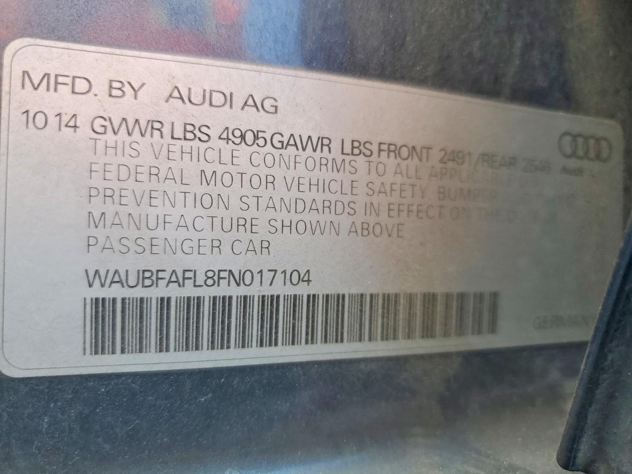 2015 Audi A4 Premium Синий vin: WAUBFAFL8FN017104